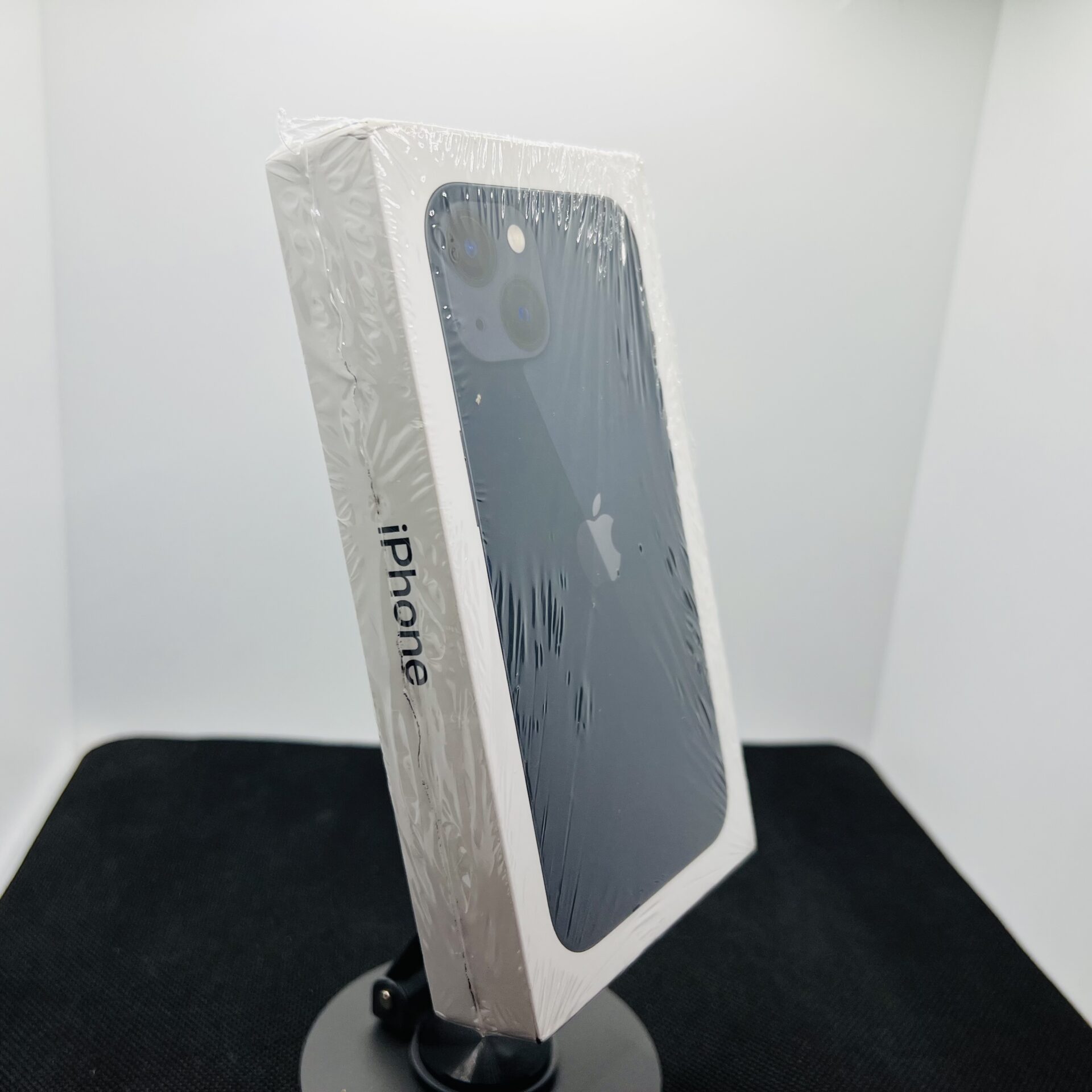 Apple iPhone 13 128GB Midnight – Sealed (Original Warranty + 3 Year Warranty) - Image 3