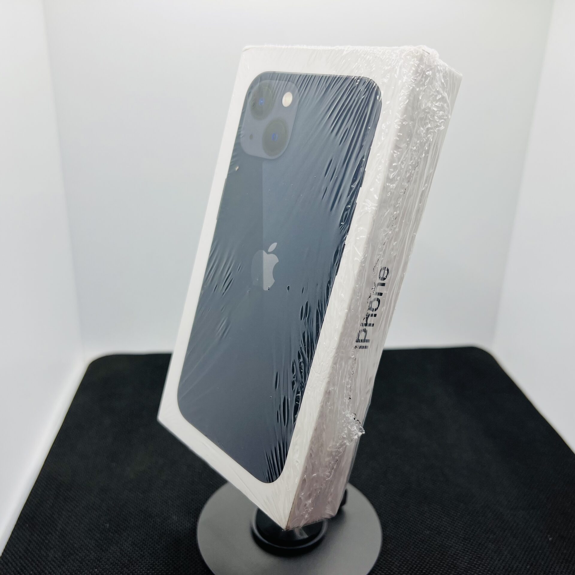 Apple iPhone 13 128GB Midnight – Sealed (Original Warranty + 3 Year Warranty) - Image 4