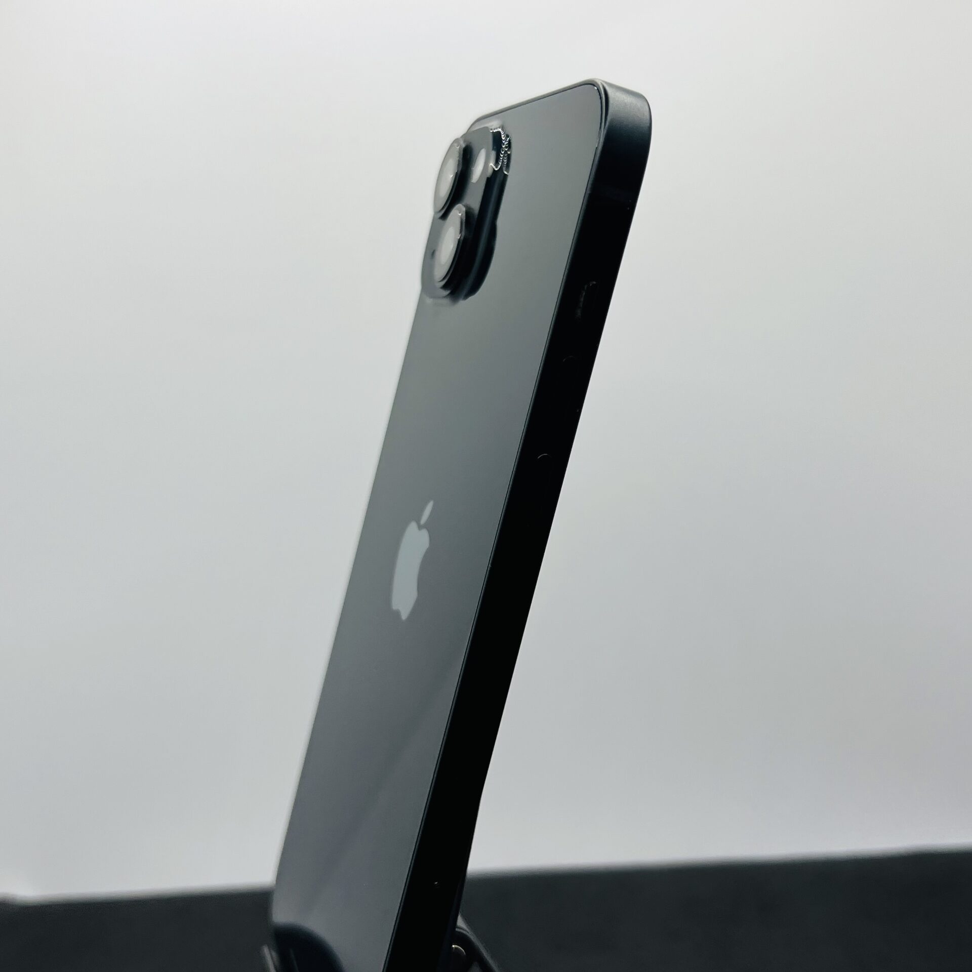 Apple iPhone 14 Plus 128GB Midnight – (Grade B) | Epic Deals SA