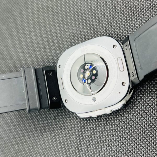 Galaxy Watch Ultra 47mm LTE Titanium White (Grade B) – With Black  Straps - Image 9
