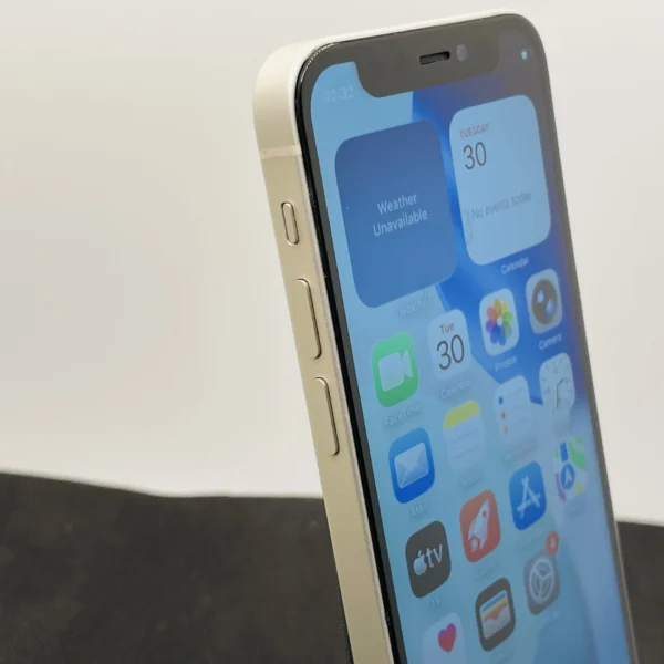 Apple iPhone 12 Mini 64GB White (Grade B) – Blurry Front Camera