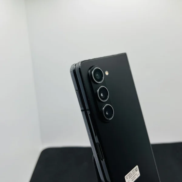 Samsung Galaxy Z Fold 5 256GB Phantom Black - (Condition: Good