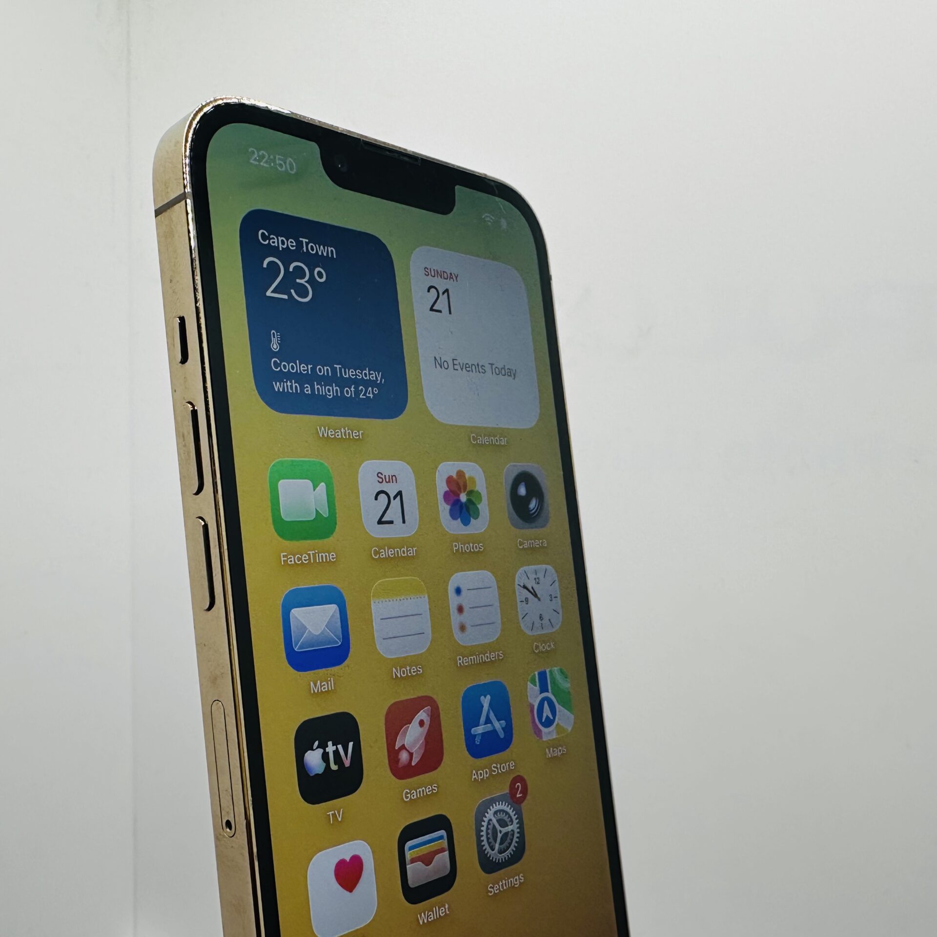 Apple iPhone 13 Pro 512GB Gold - (Grade B) | Epic Deals SA