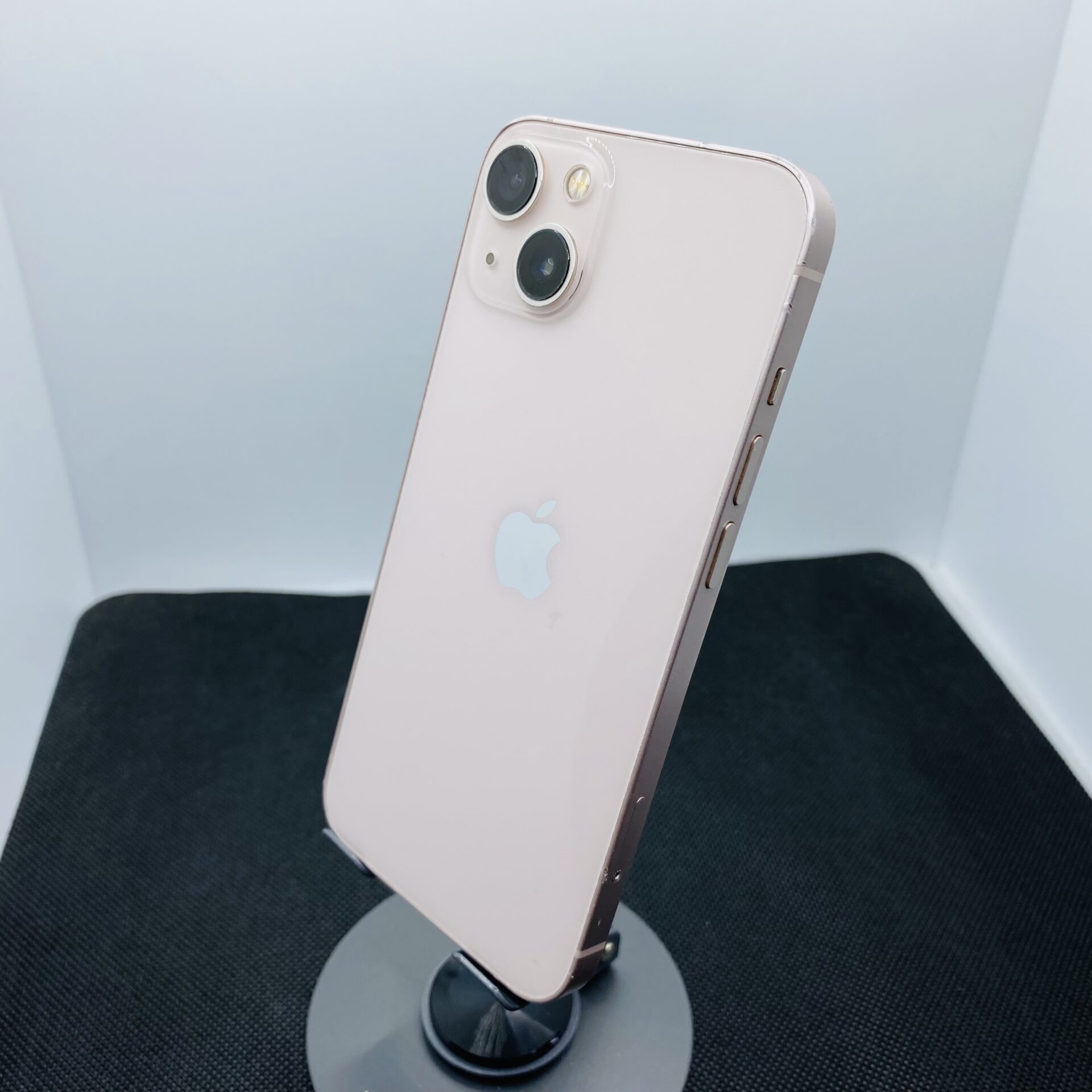 Apple iPhone 13 128GB Pink – (Grade B) | Epic Deals SA