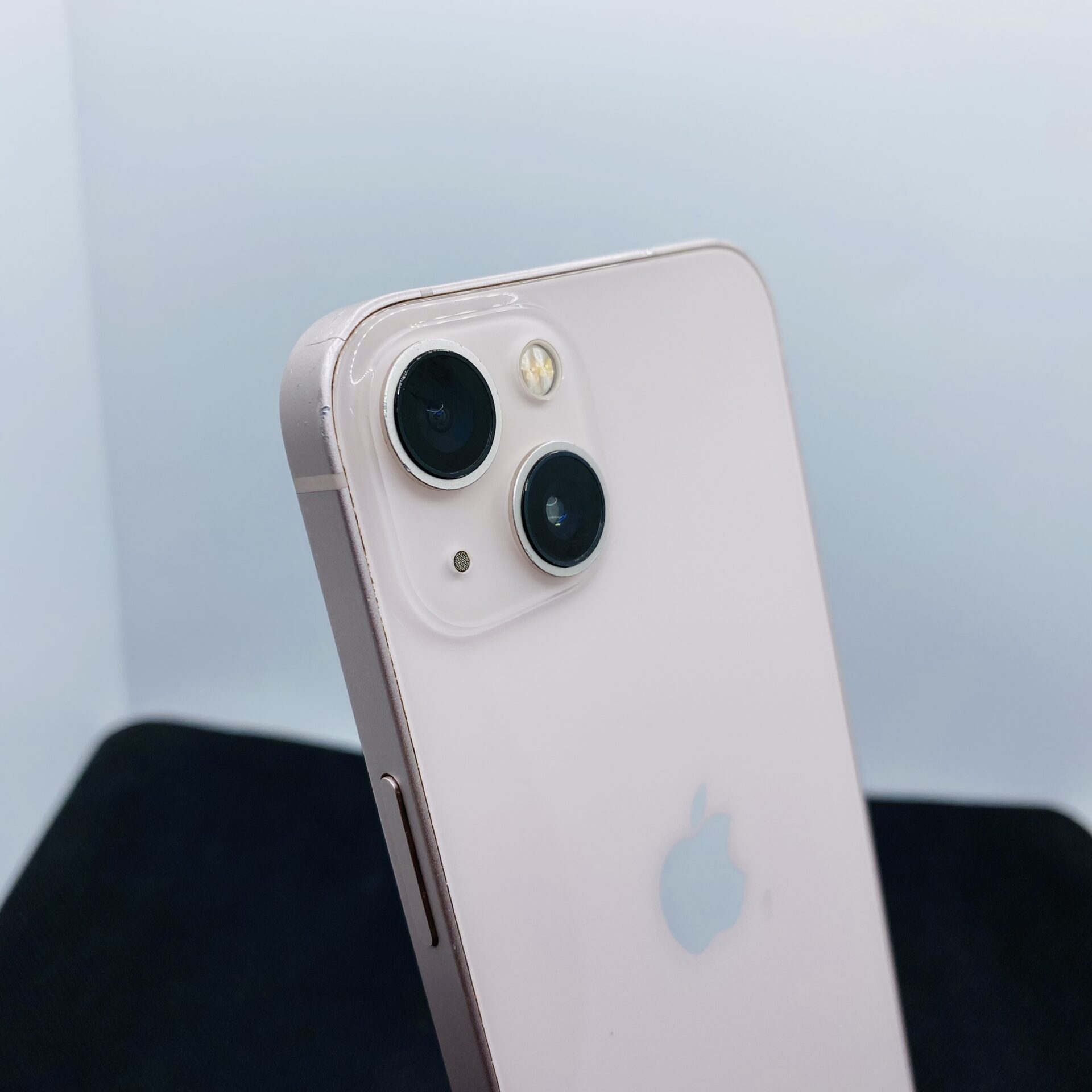 Apple iPhone 13 128GB Pink – (Grade B) | Epic Deals SA