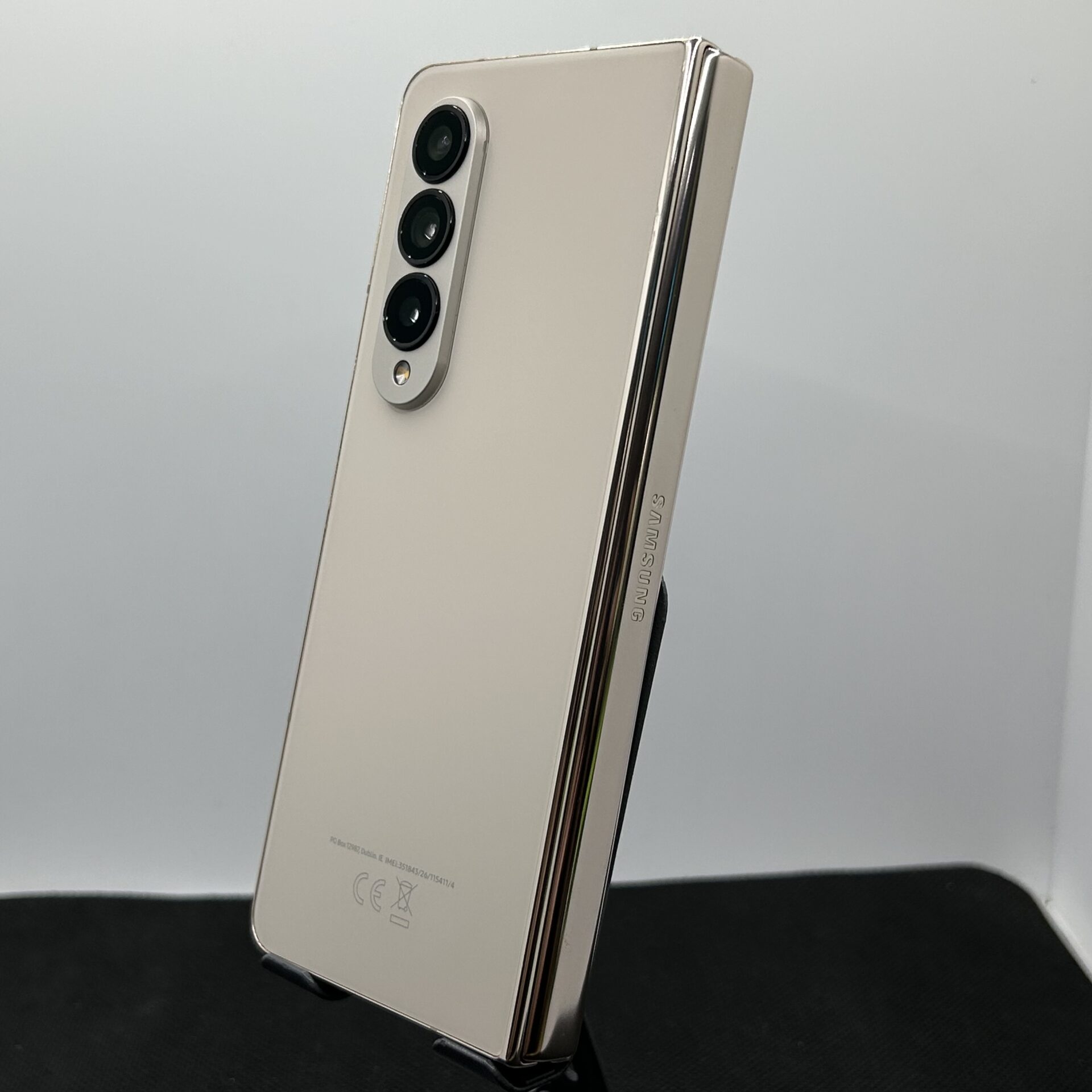 Samsung Galaxy Z Fold 4 256GB Dual Sim Beige - (Grade B) | Epic