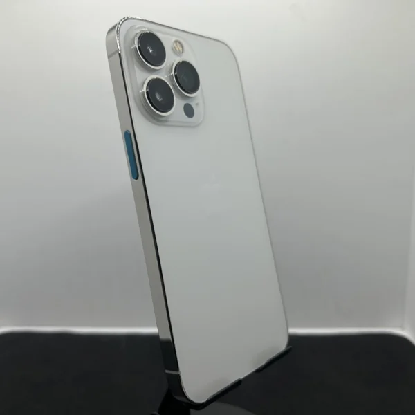 Apple iPhone 13 Pro 512GB Silver (Grade B) - Bright Spots | Epic