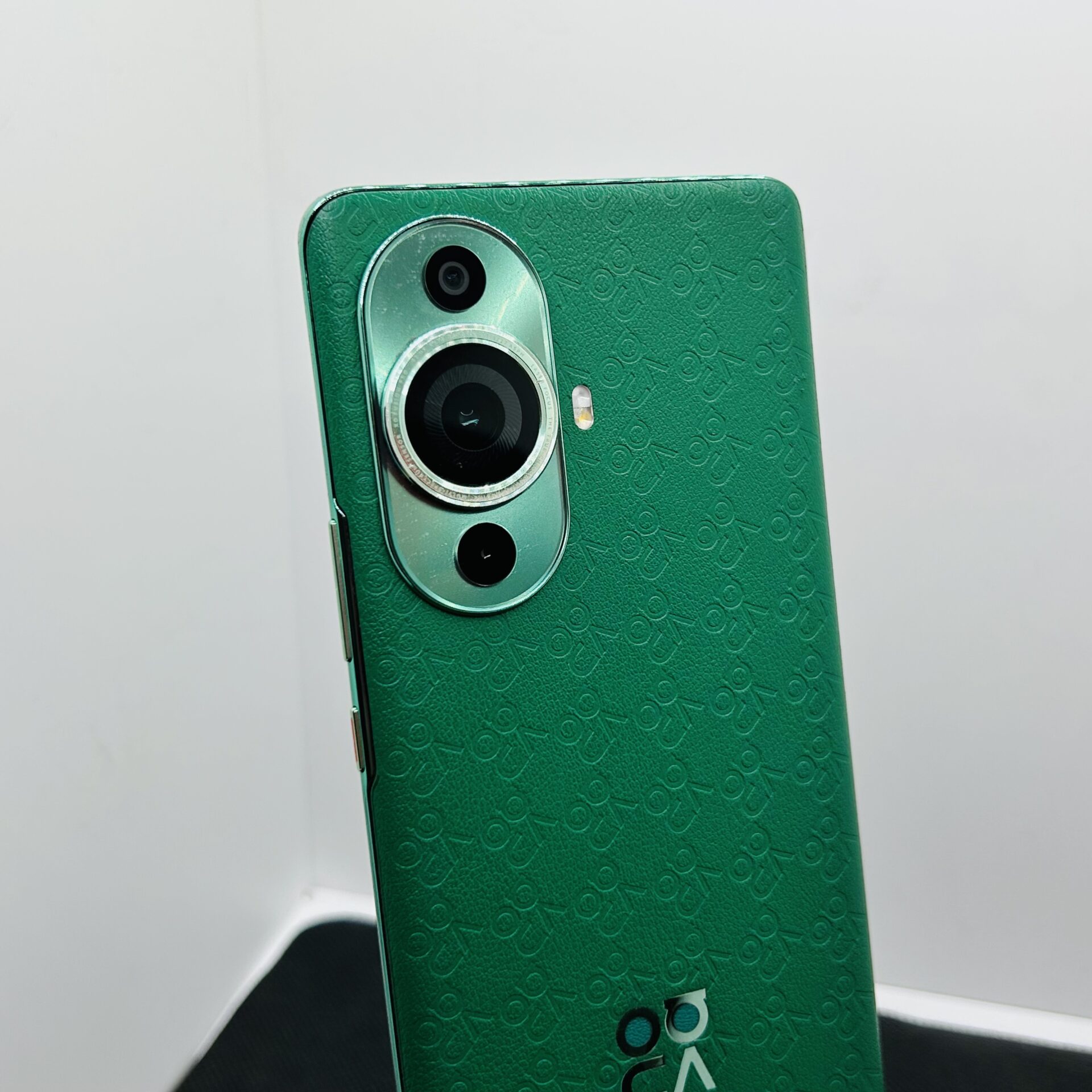 Huawei Nova 11 Pro 256GB Green - (Grade B) - Image 10
