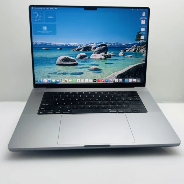Apple MacBook Pro M2 Pro 14-Inch 10 CPU/16 GPU 16GB RAM 512GB SSD