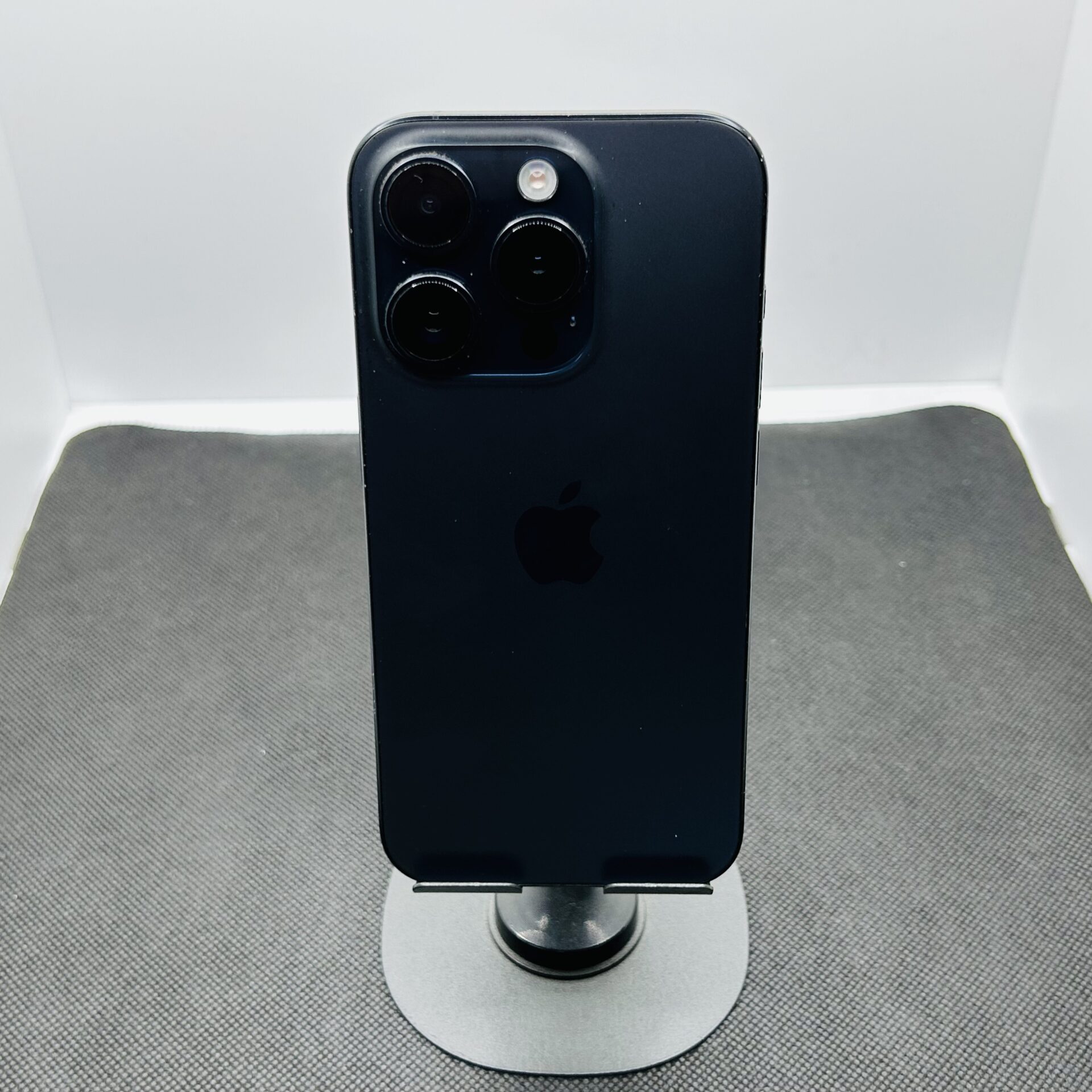 Apple iPhone 15 Pro 256GB Blue Titanium - (Grade B) | Epic Deals SA
