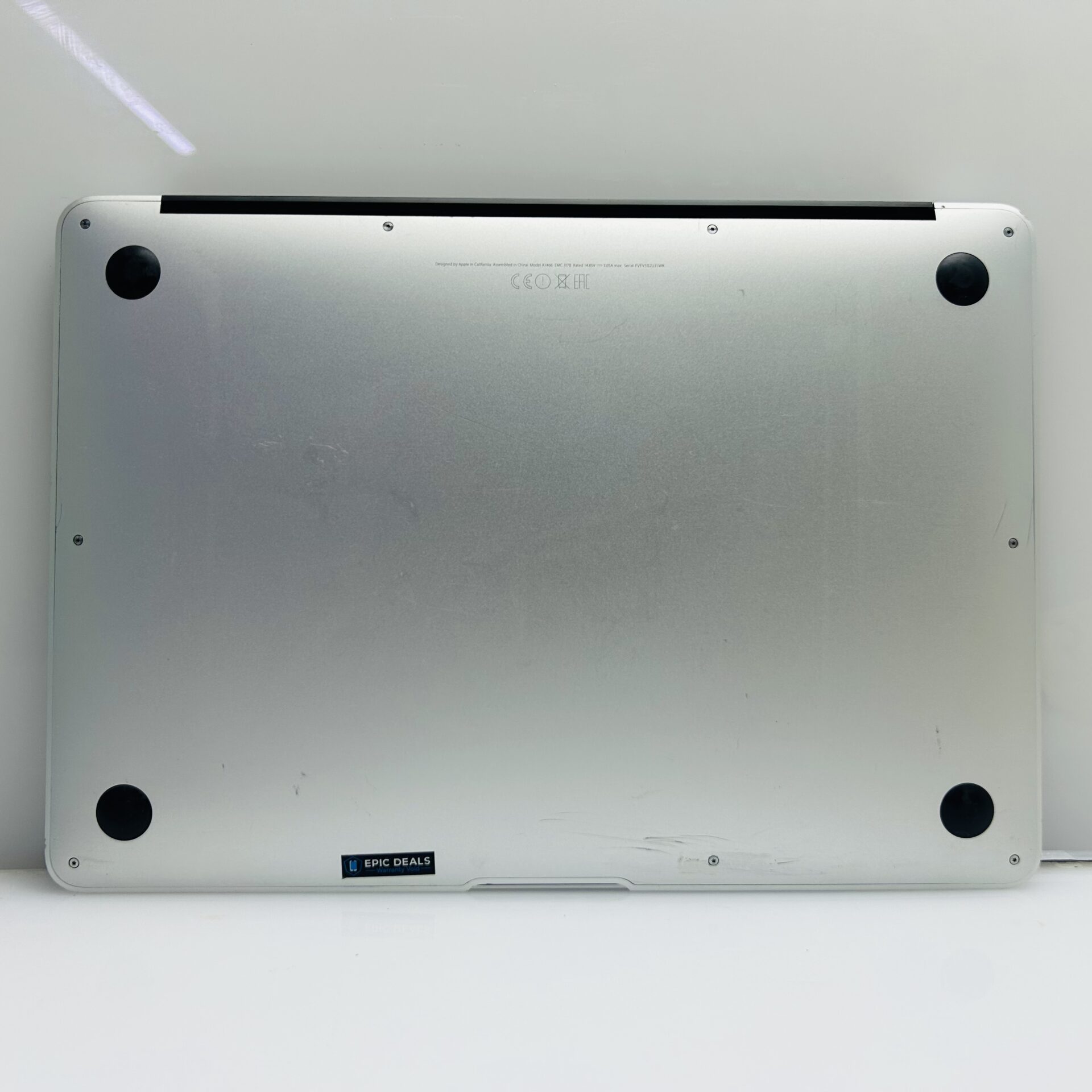 Apple MacBook Air 13-inch “Core i5” 1.8GHz (2017) 8GB RAM 128GB SSD Silver (Grade B) – Minor Bright Spots - Image 10