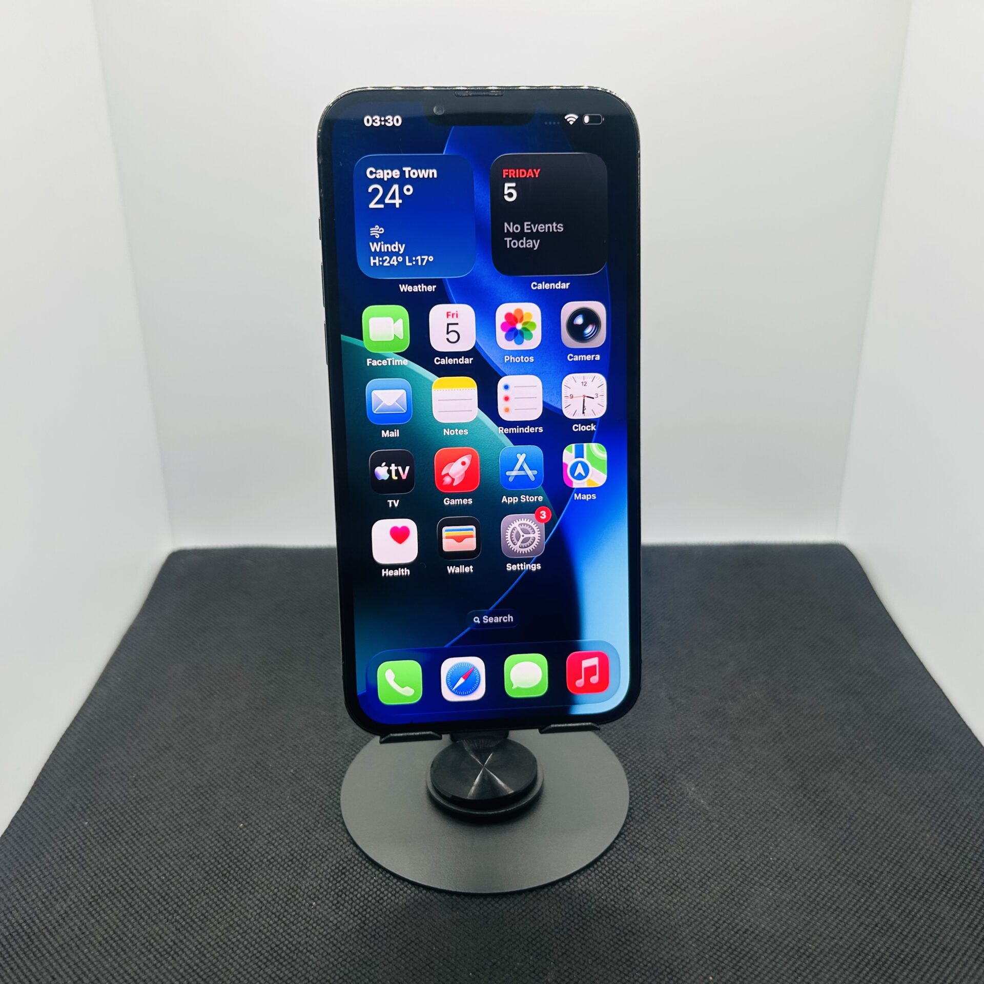 Apple iPhone 13 Pro Max 256GB Graphite (Grade B) - No Face ID