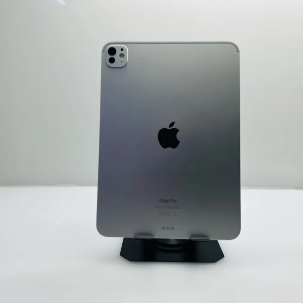Apple iPad Pro 11″ M4 256GB (WiFi Only) Silver – (Grade B) | Epic