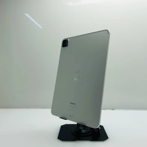 Apple iPad Pro 11″ 4th Gen (Wifi Only) 256GB Silver (Grade B