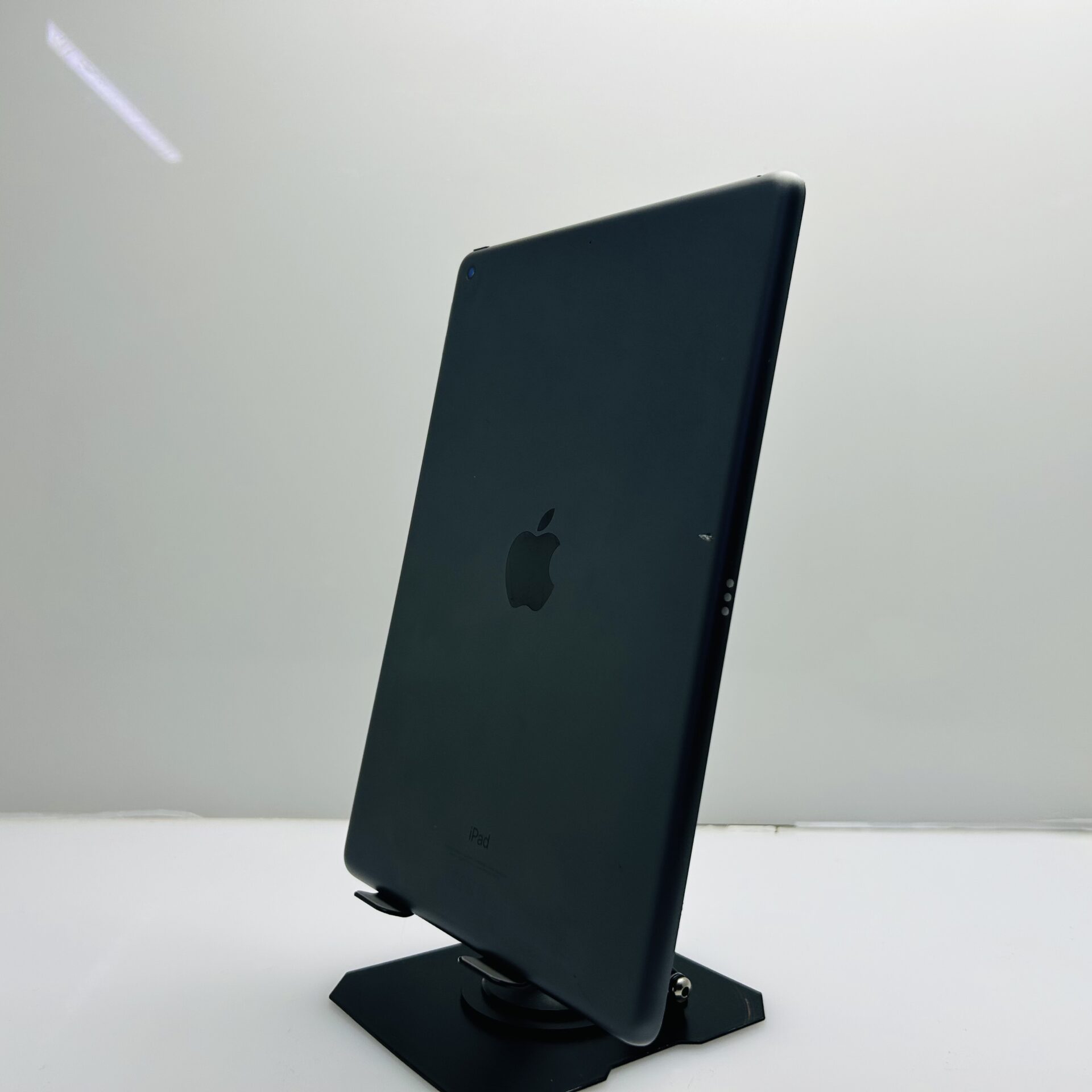 Apple iPad 10.2″ 7th Gen 128GB (Wifi Only) Space Grey (Grade B