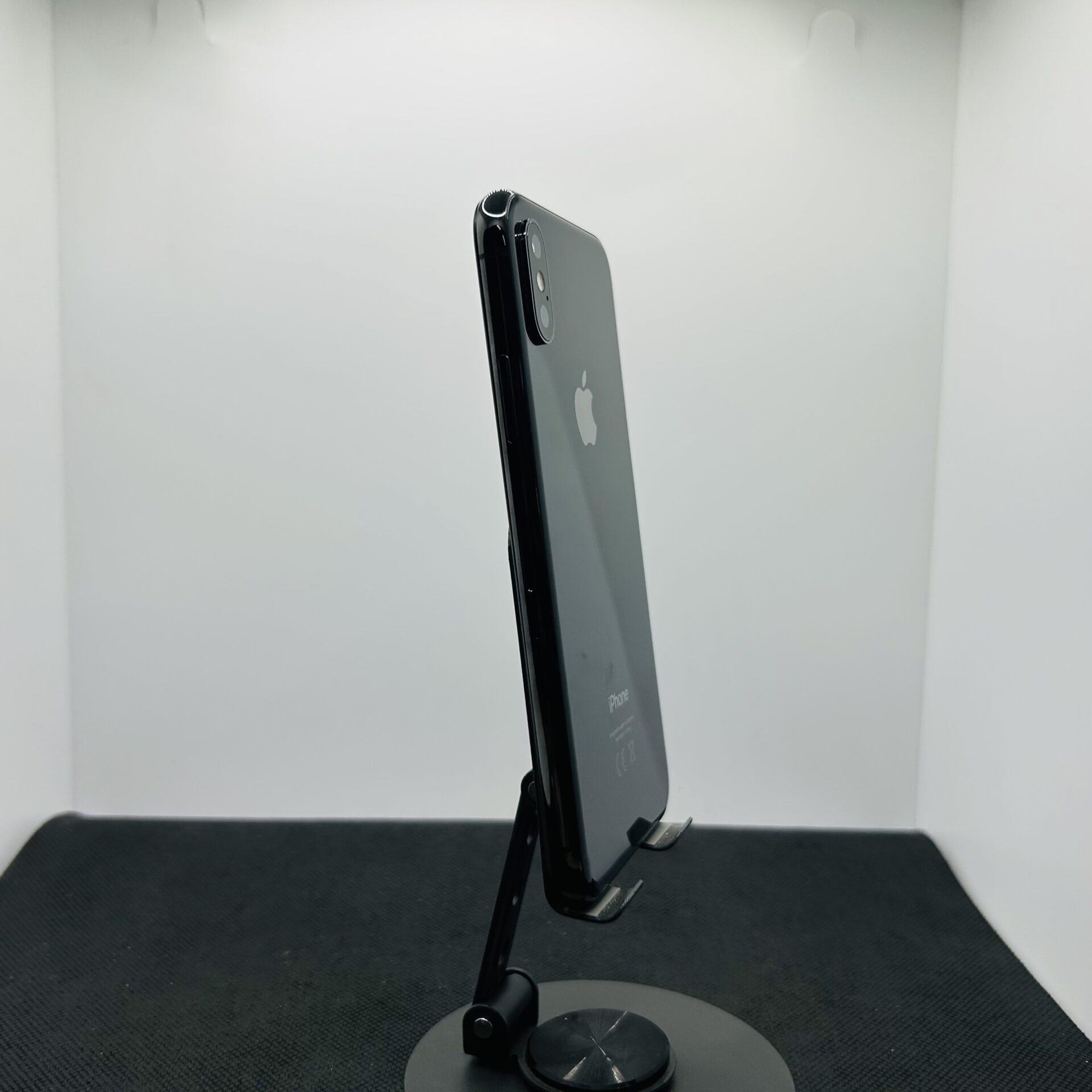 Apple iPhone XS 256GB Space Gray – (Grade B) | Epic Deals SA