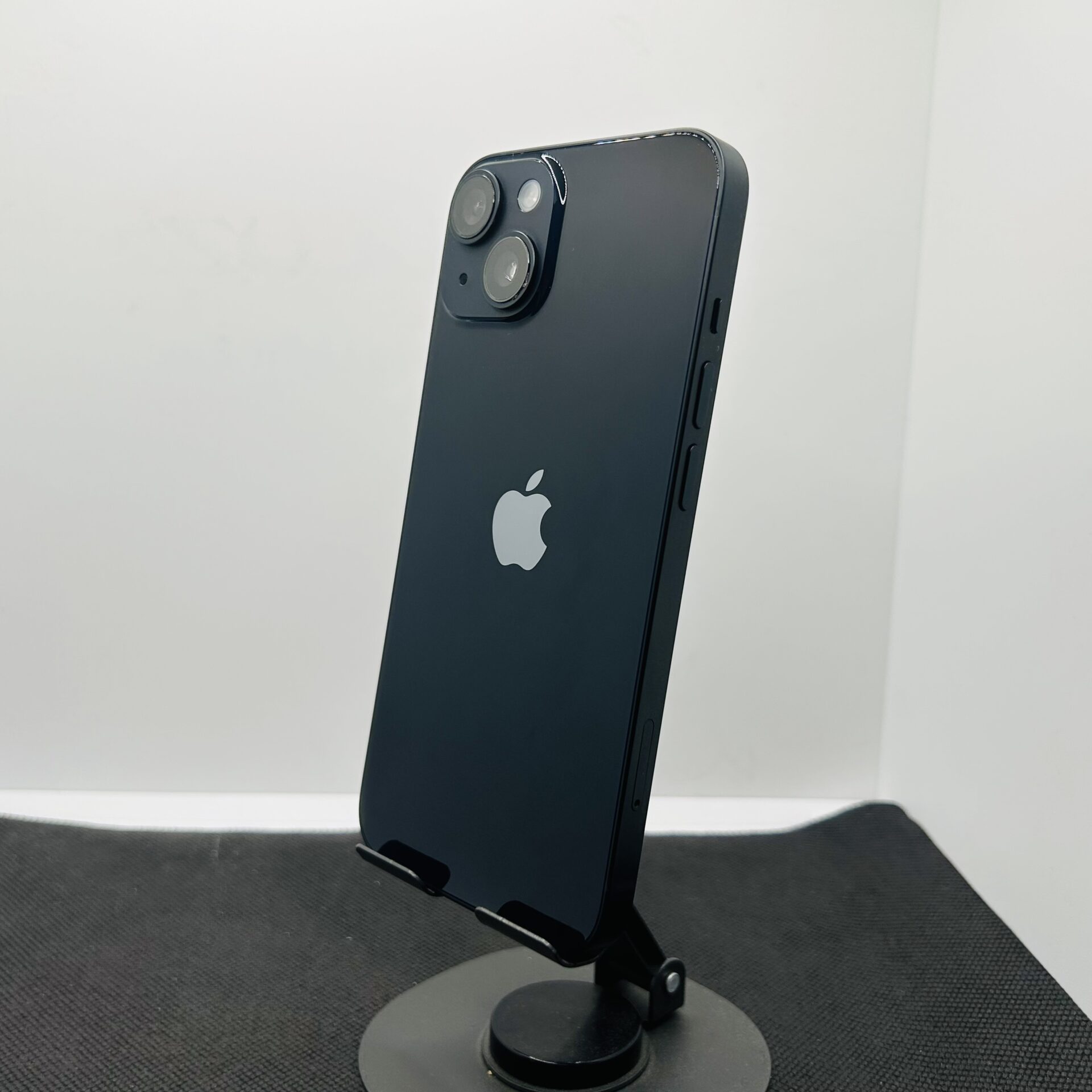 Apple iPhone 14 128GB Midnight - (Grade B) - Image 9