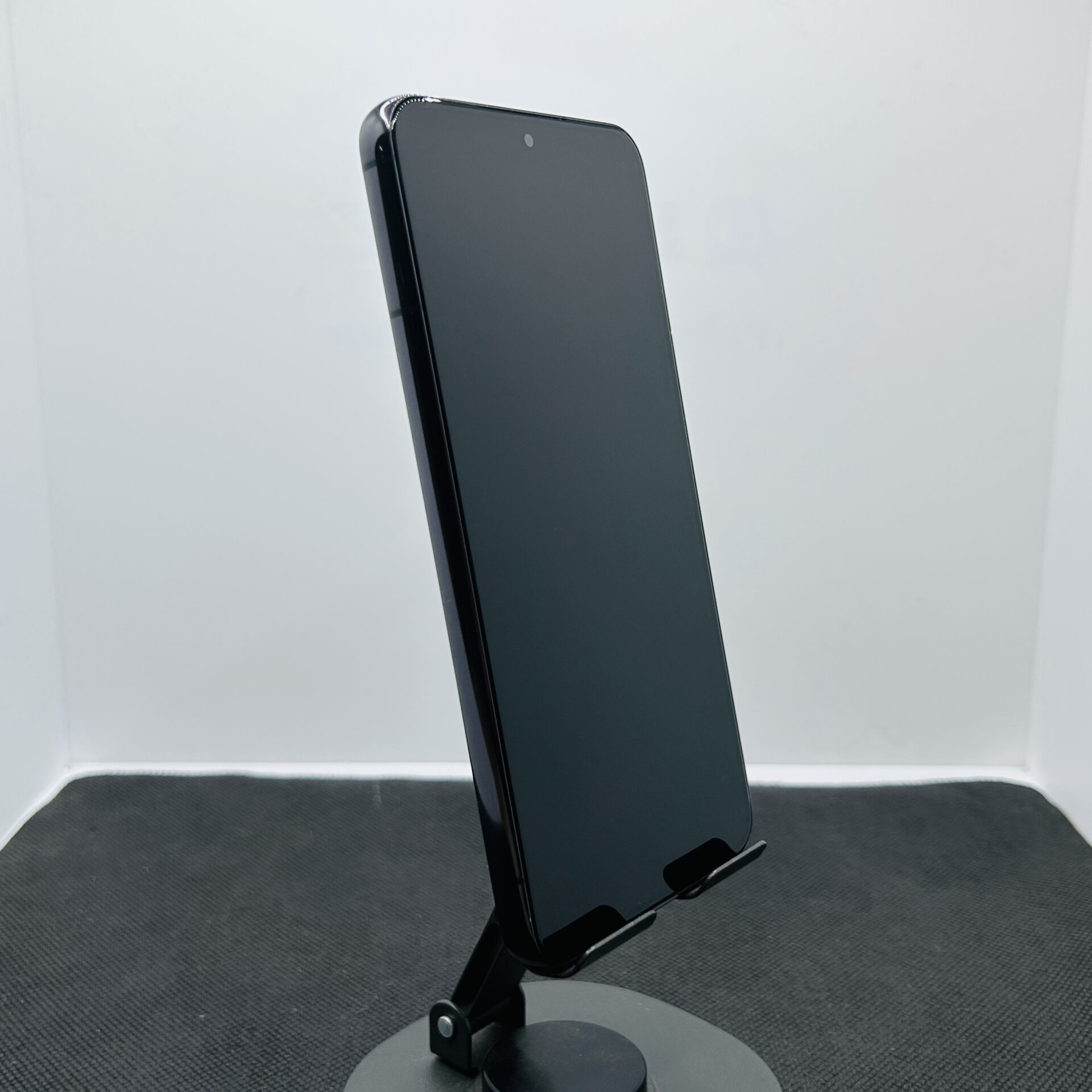 Samsung Galaxy S22 256GB Phantom Black - (Garde B) - Image 2