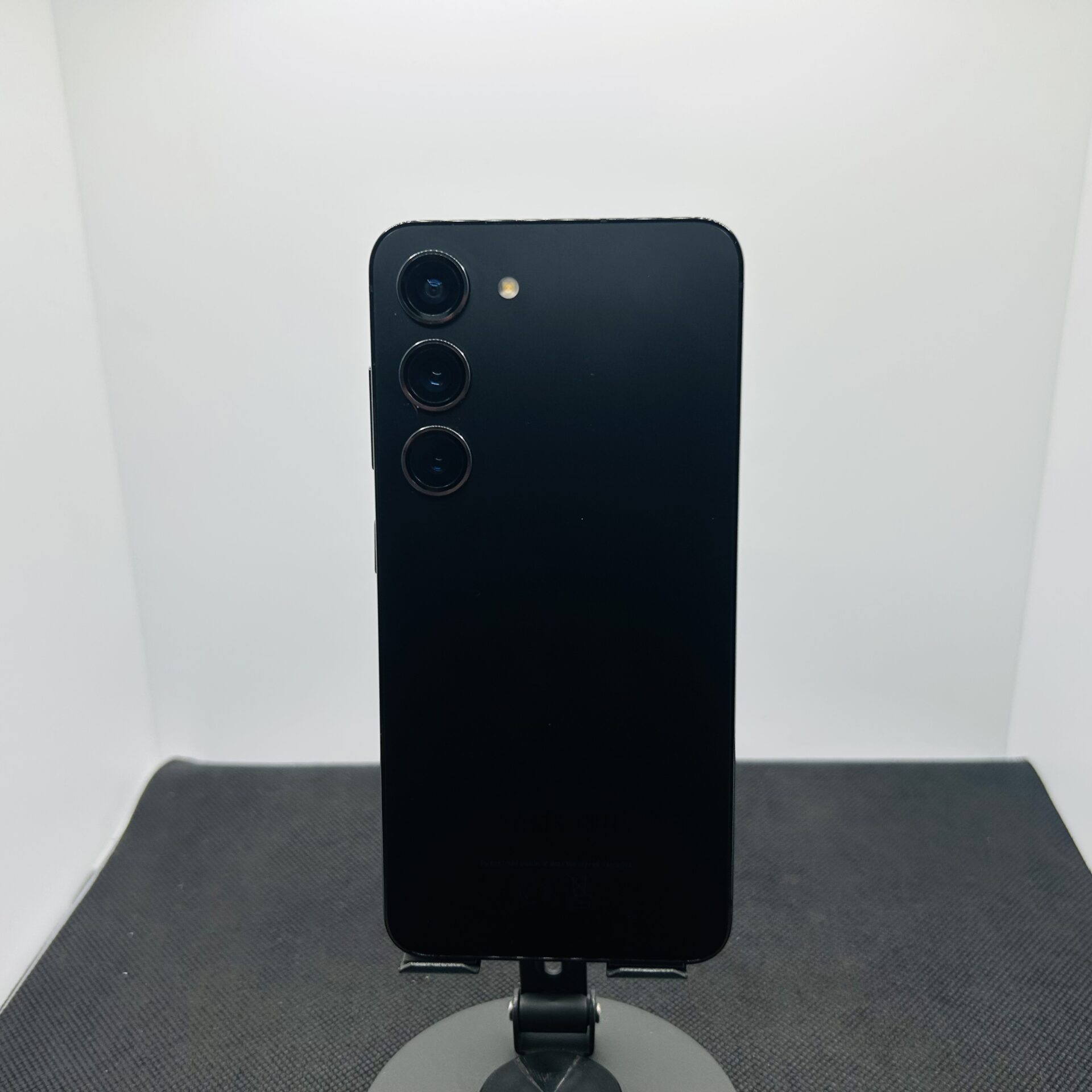 Samsung Galaxy S23 256GB Phantom Black – (Grade B) - Image 6