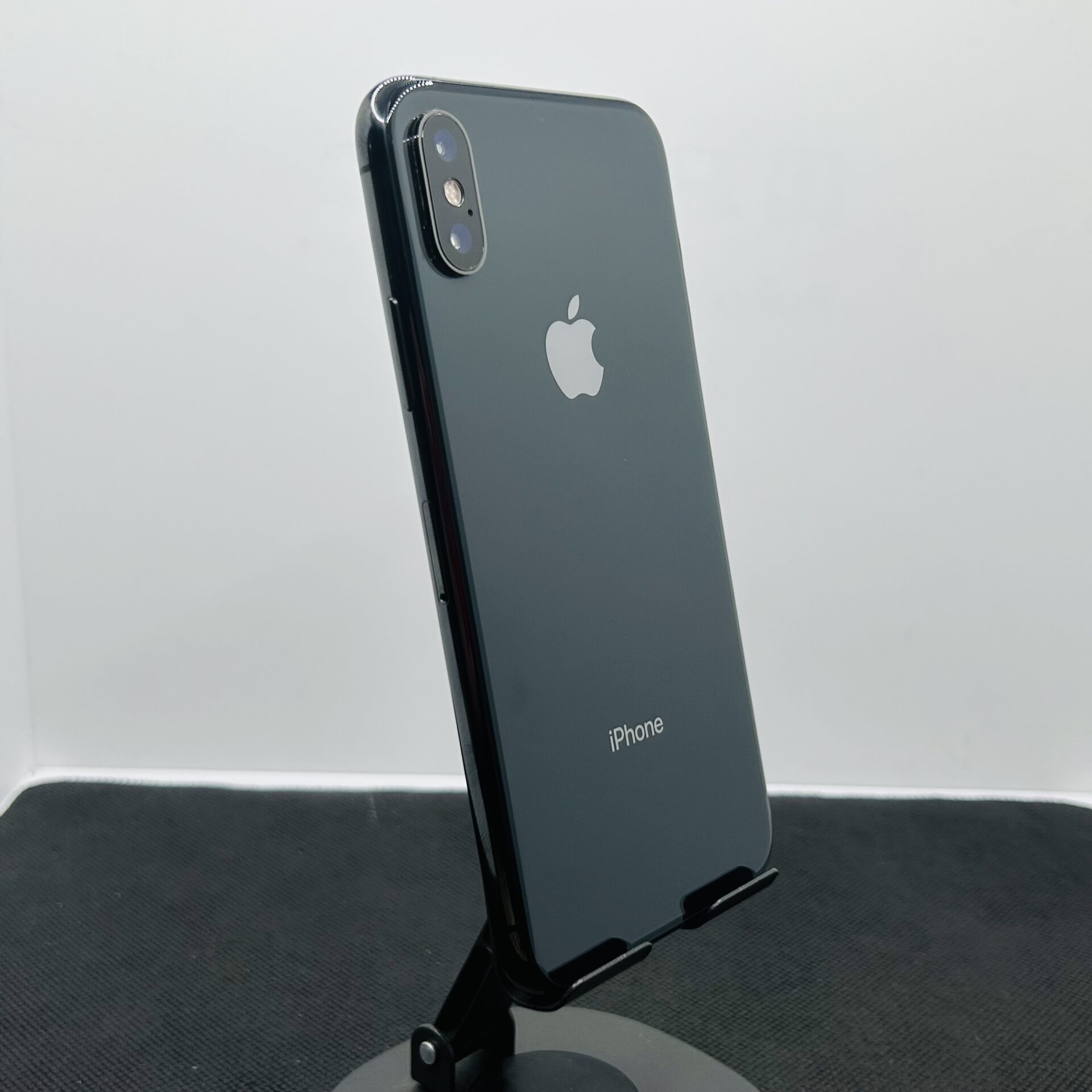 Apple iPhone Xs 256GB Space Gray - (Grade B) | Epic Deals SA