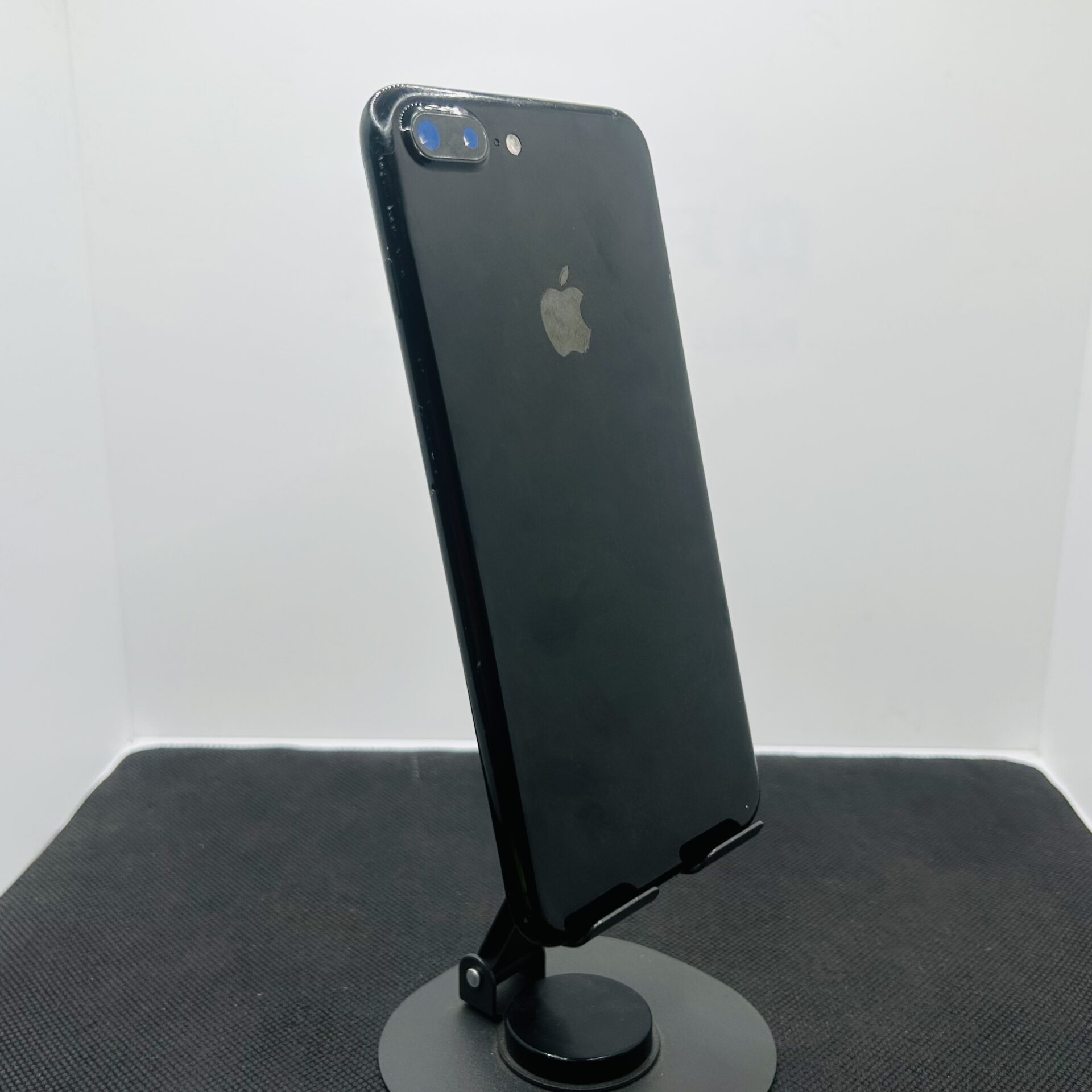 Apple iPhone 7 Plus 32GB Jet Black - (Grade B) | Epic Deals SA