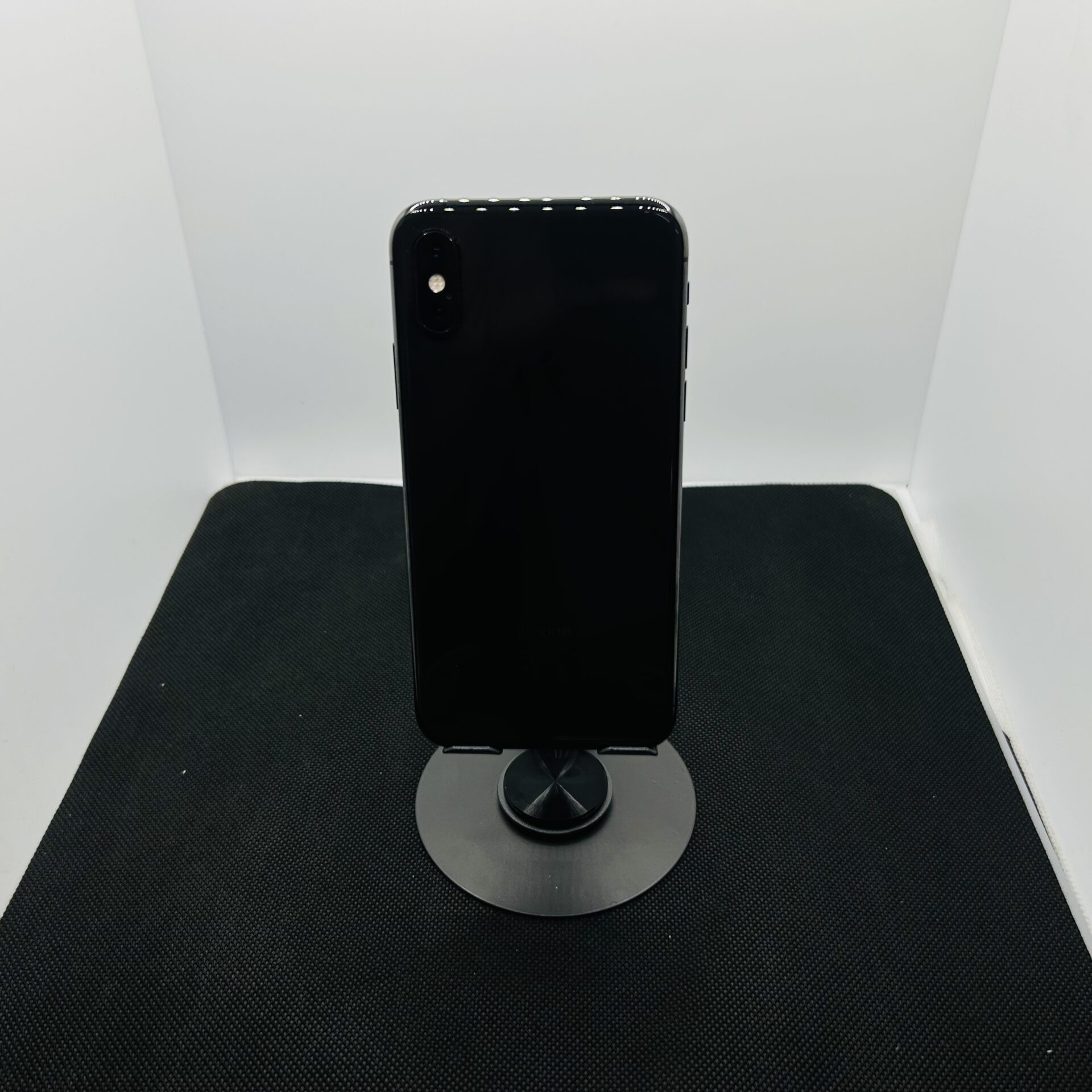 Apple iPhone XS 64GB Space Gray - (Grade B) - Image 7