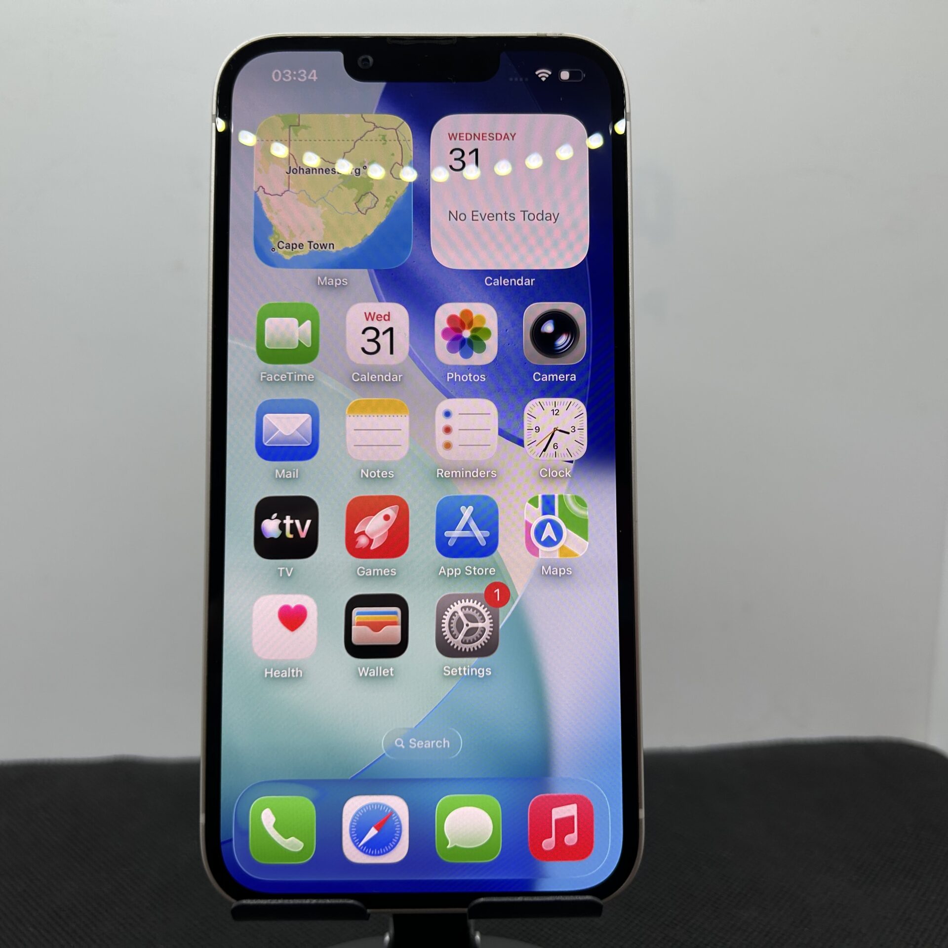 Apple iPhone 13 256GB Starlight - (Grade B) - Image 3