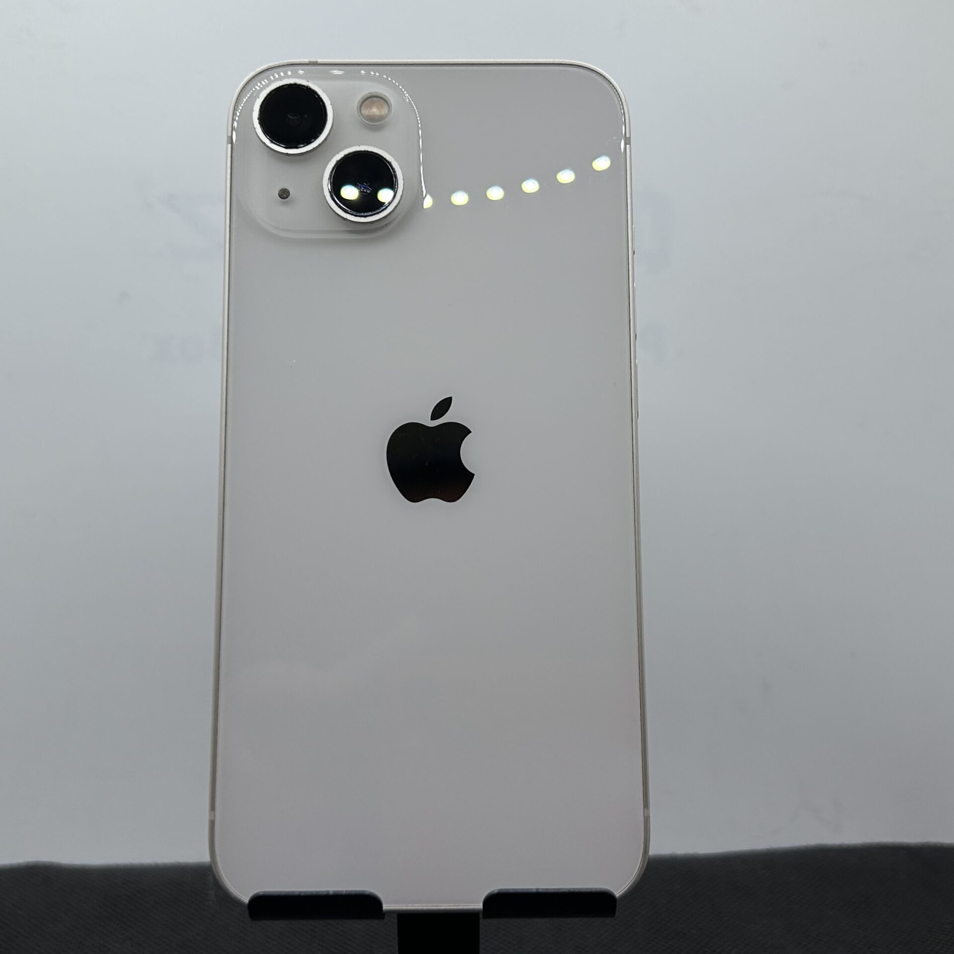 Apple iPhone 13 256GB Starlight - (Grade B) | Epic Deals SA