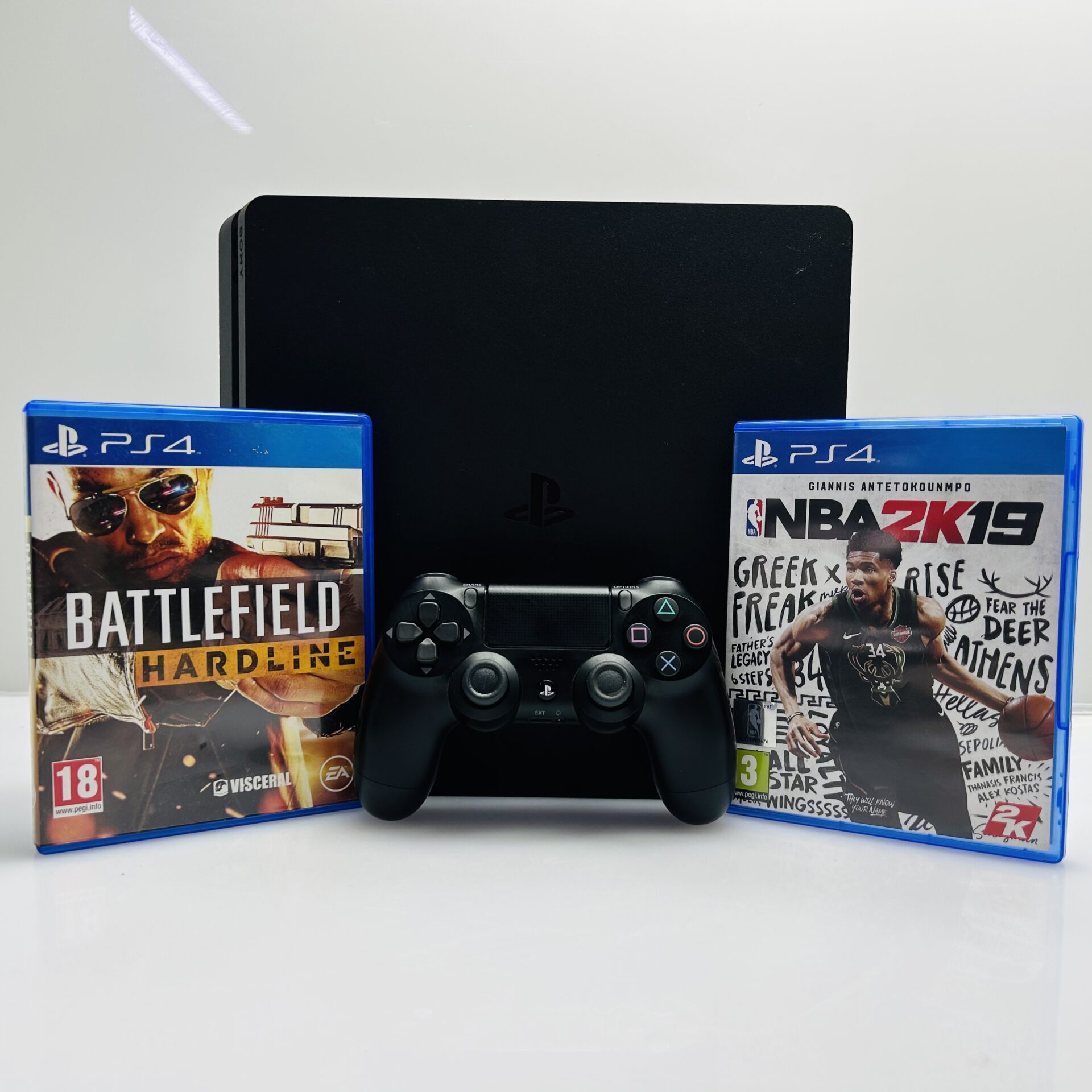 PlayStation 4 Slim Black 500GB + 1 Controller + HDMI Cable + Power Cable + 2 Games - (Grade B) - Image 10
