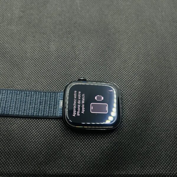 Apple Watch Series 10 42mm LTE Jet Black (Grade A) - With Blue Nylon Straps - Image 5