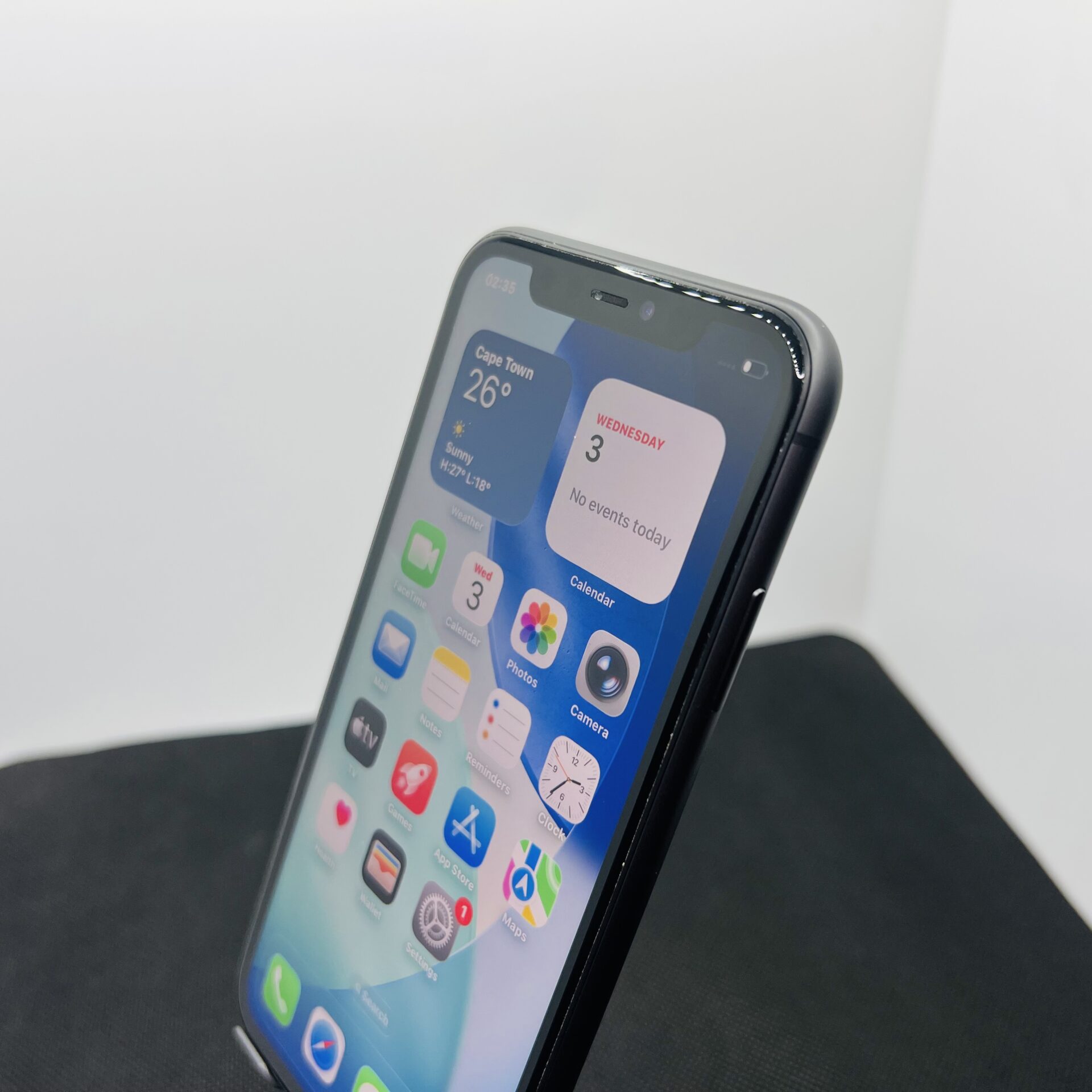 Apple iPhone 11 128GB Black – (Grade B) - Image 6