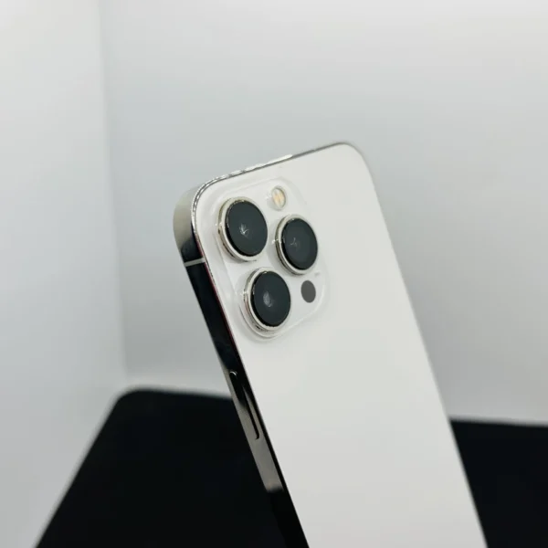 Apple iPhone 13 Pro Max 256GB Silver – (Grade B) | Epic Deals SA