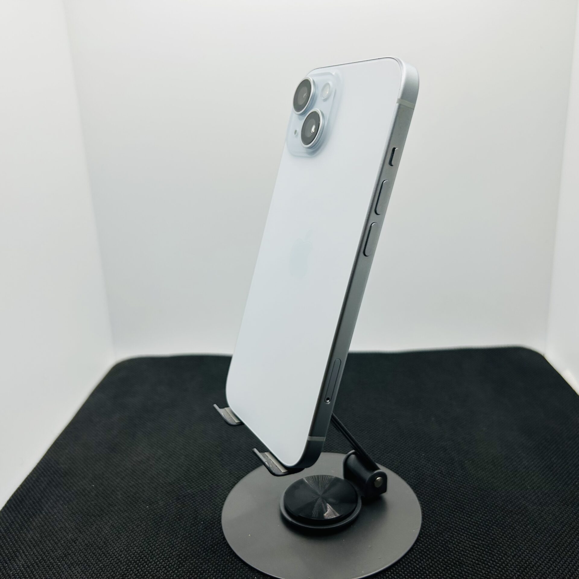 Apple iPhone 15 128GB Blue (Grade B) - No Face ID - Image 5