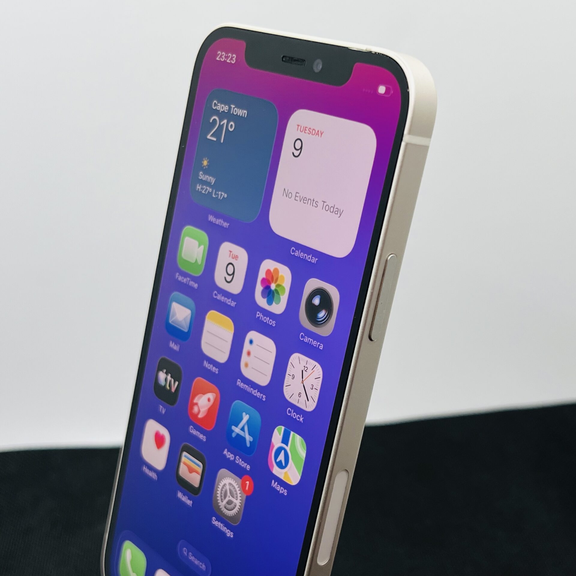 Apple iPhone 12 64GB White – (Grade B) | Epic Deals SA