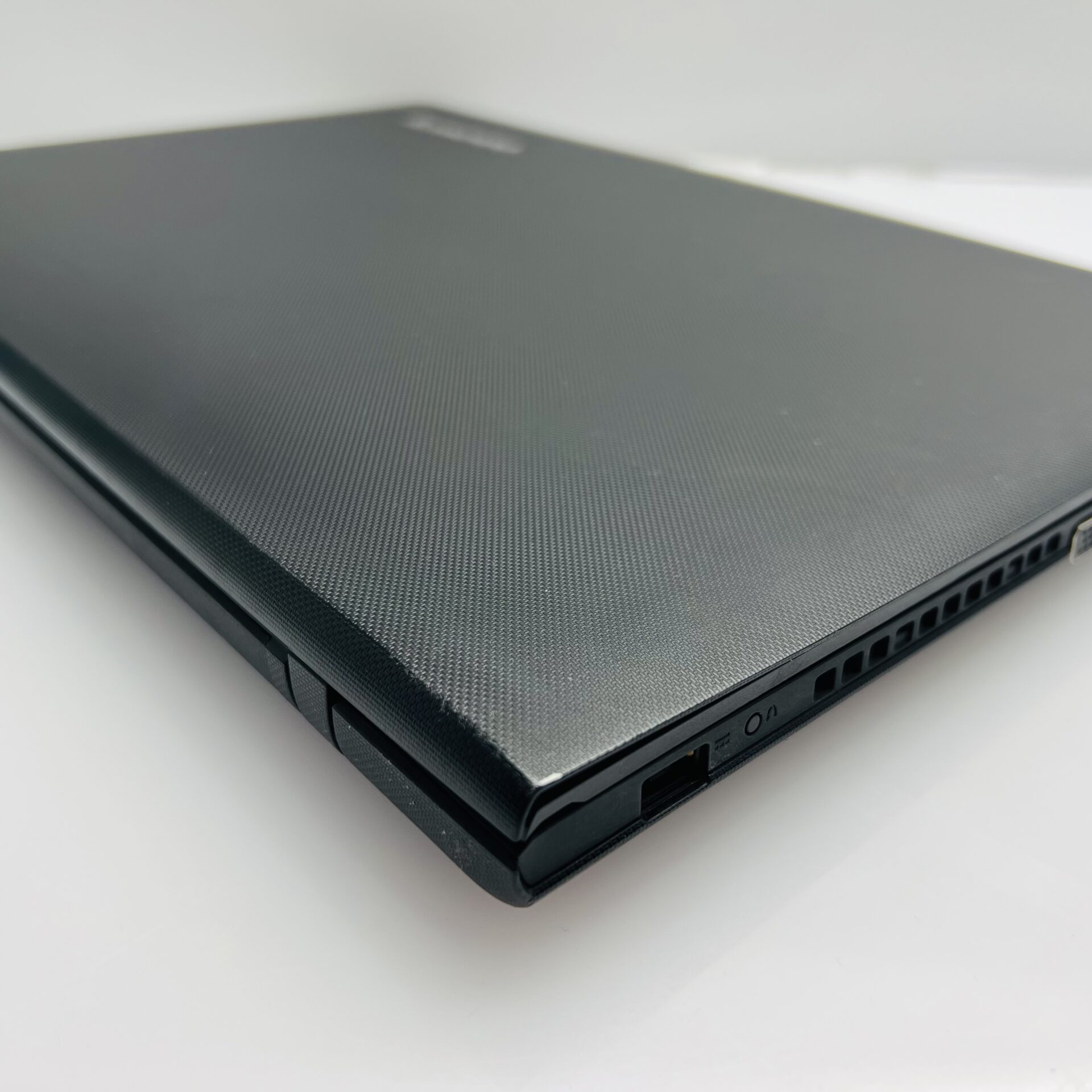 Lenovo G50-70 4th Gen “Core i3” 1.70GHz 8GB RAM 256GB SSD Black