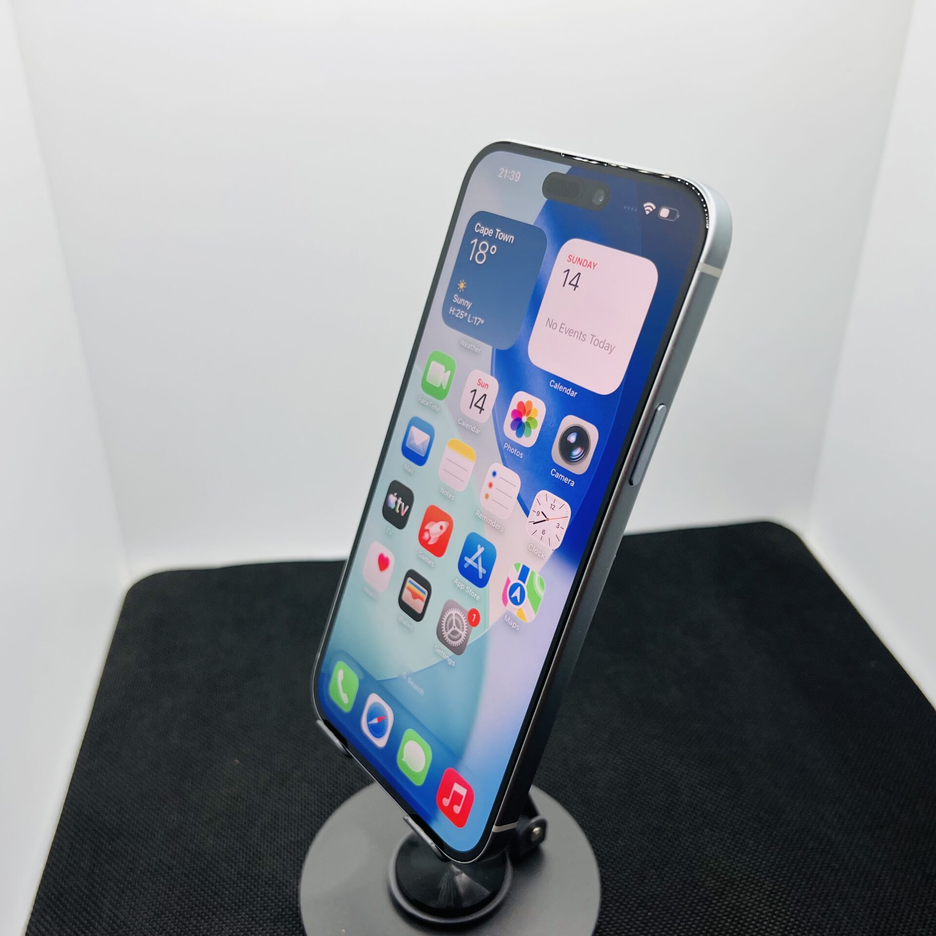 Apple iPhone 15 Plus 128GB Blue – (Grade B) | Epic Deals SA