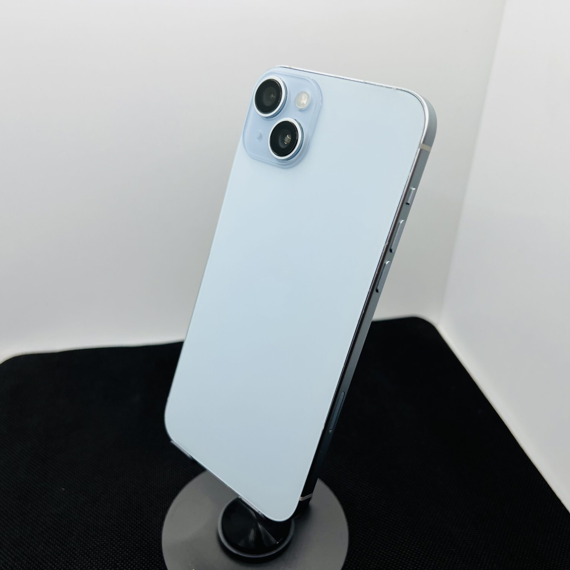 Apple iPhone 15 Plus 128GB Blue – (Grade B) | Epic Deals SA