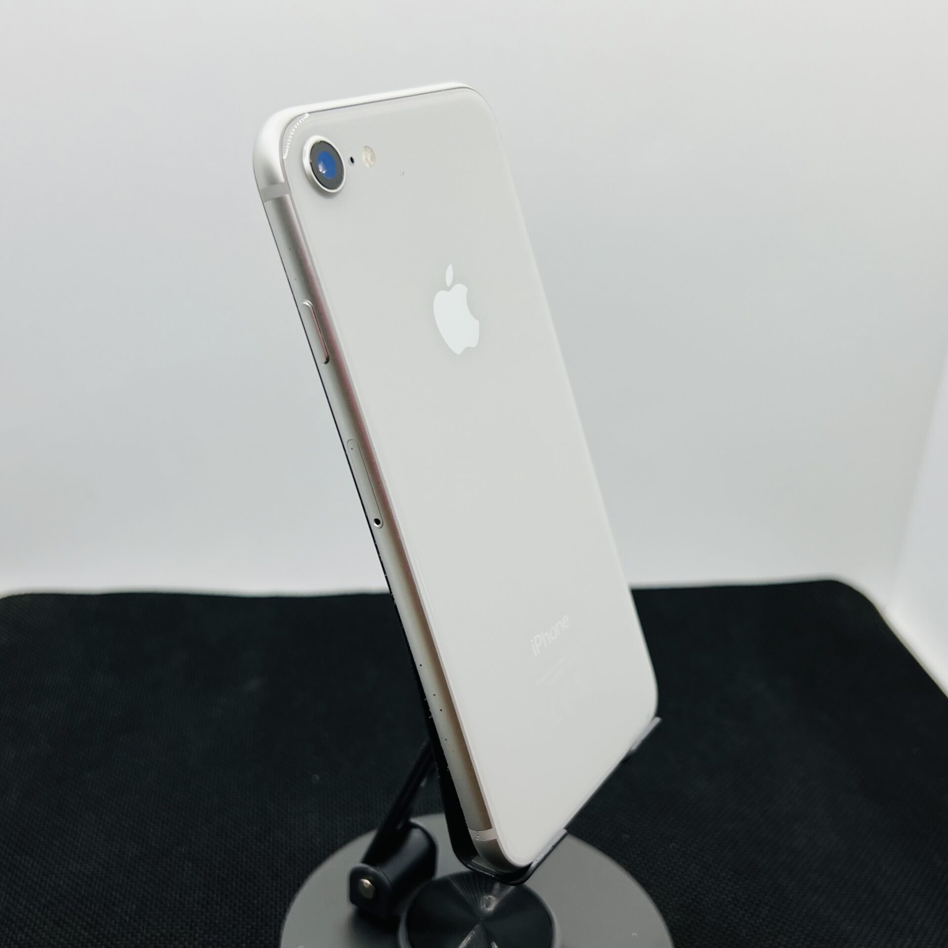 Apple iPhone 8 256GB Silver – (Grade B) | Epic Deals SA