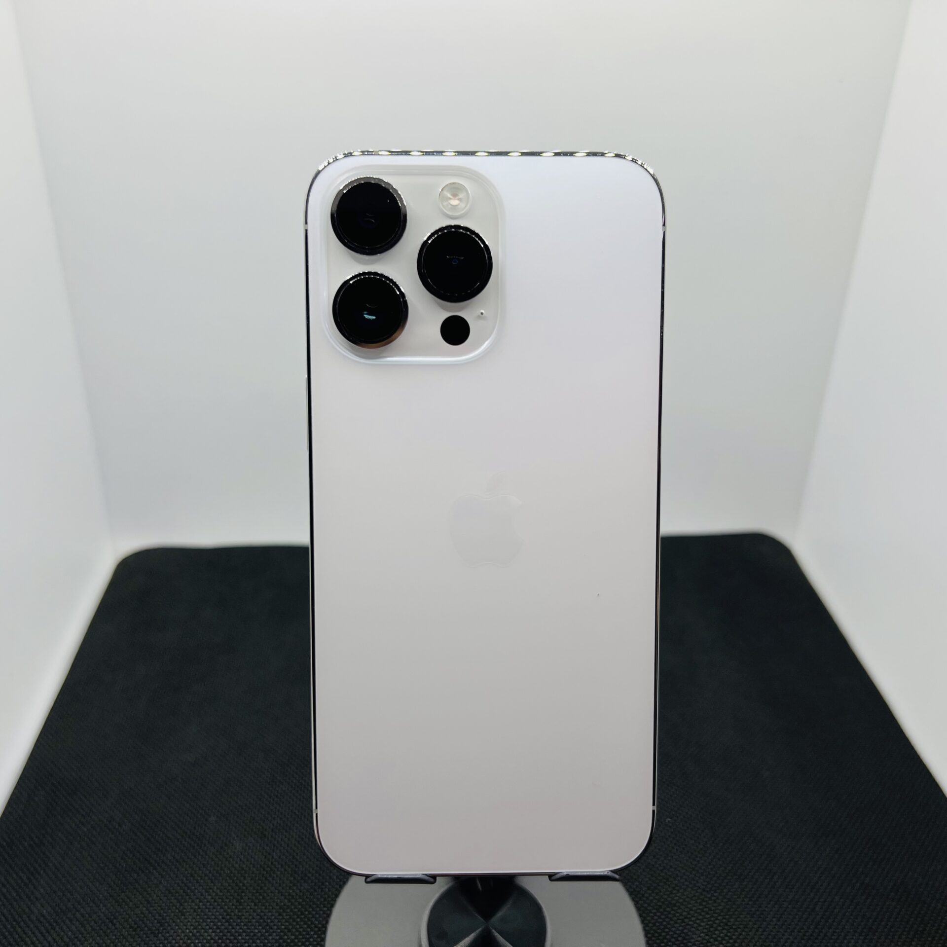Apple iPhone 14 Promaxシルバー 本体　128G IMG_3532.jpeg