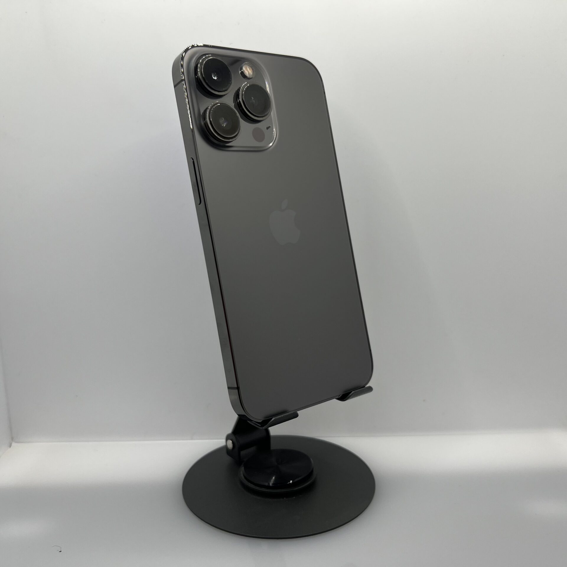 Apple iPhone 13 Pro 256GB Black (Grade B) | Epic Deals SA