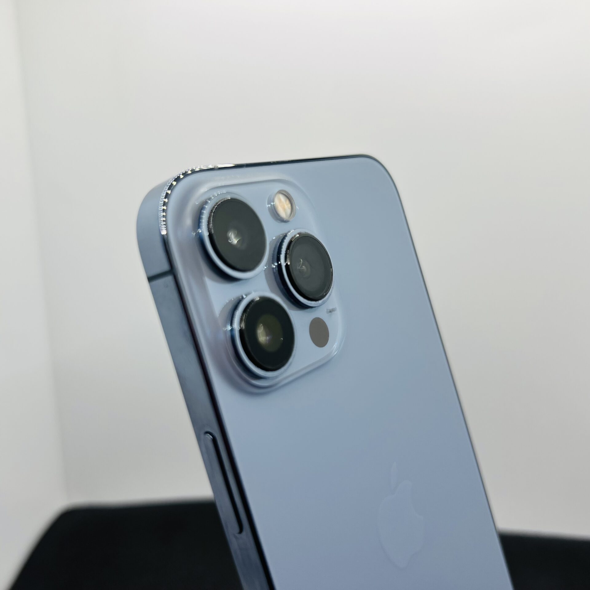 Apple iPhone 13 Pro Max 512GB Sierra Blue (Grade B) | Epic Deals SA