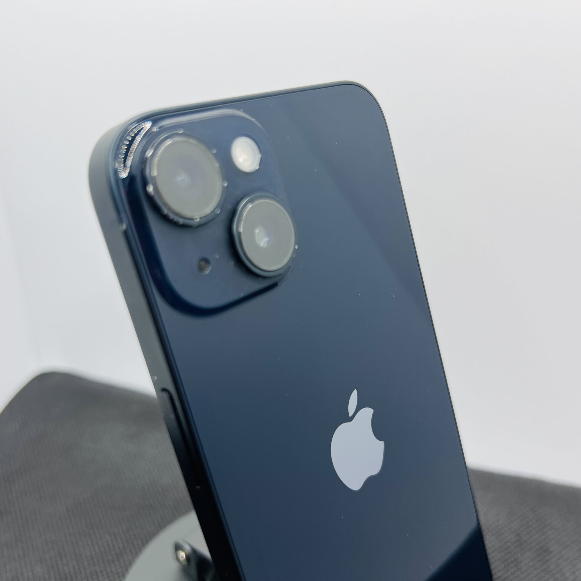 Apple iPhone 13 128GB Black (Grade B) | Epic Deals SA