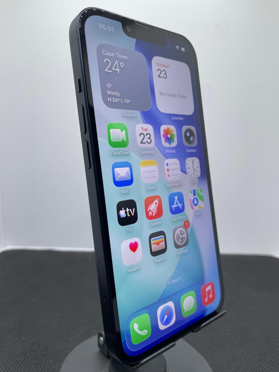 Apple iPhone 13 128GB Midnight Blue (Grade B) - Image 2