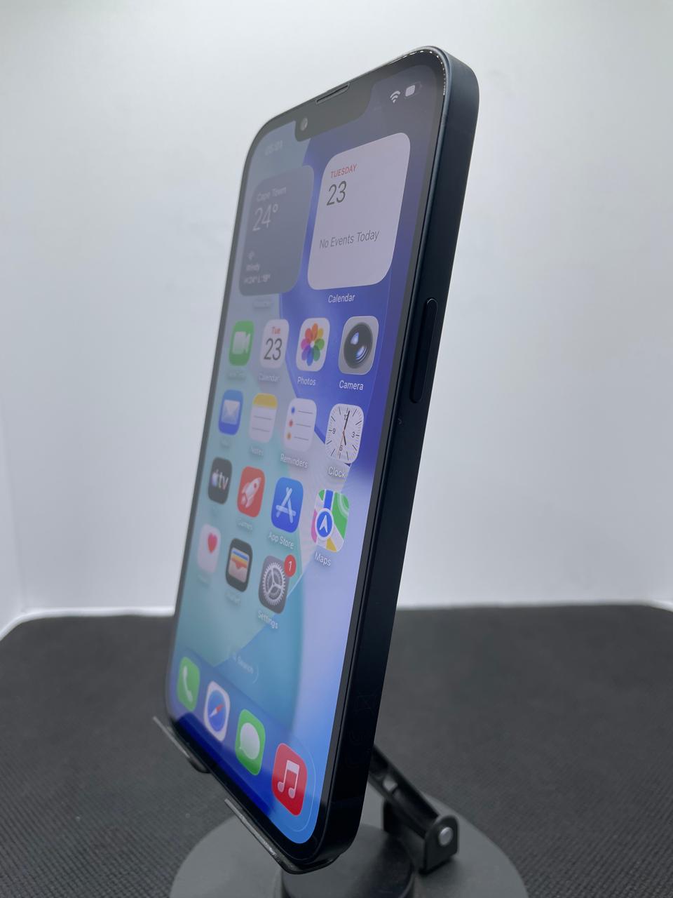 Apple iPhone 13 128GB Midnight Blue (Grade B) - Image 4