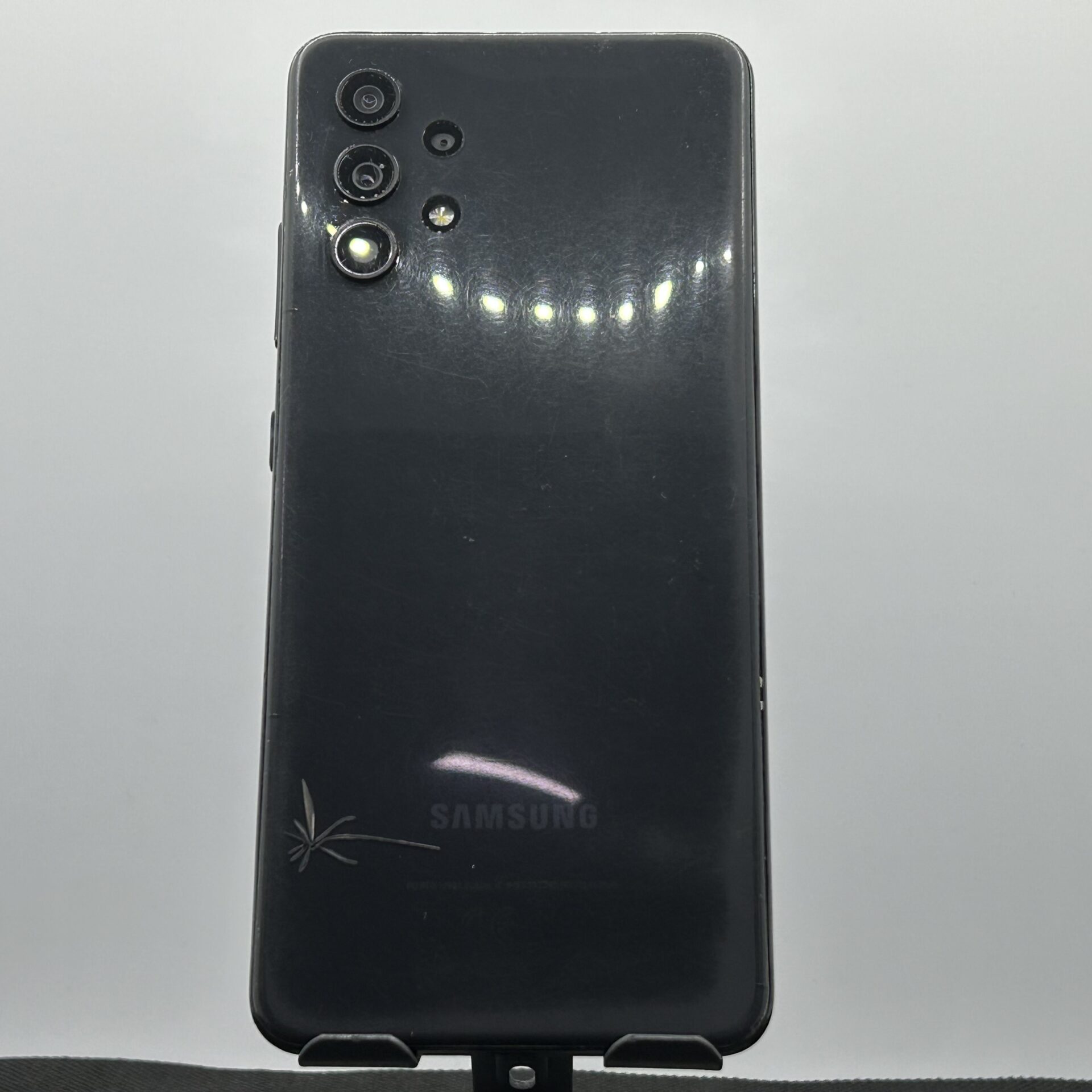 Samsung Galaxy A32 128GB Awesome Black - (Grade B) | Epic Deals SA