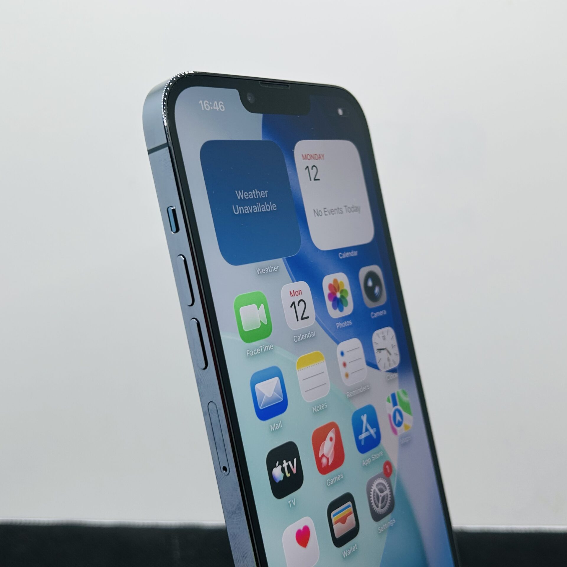 Apple iPhone 13 Pro Max 512GB Sierra Blue - (Grade B) | Epic Deals SA