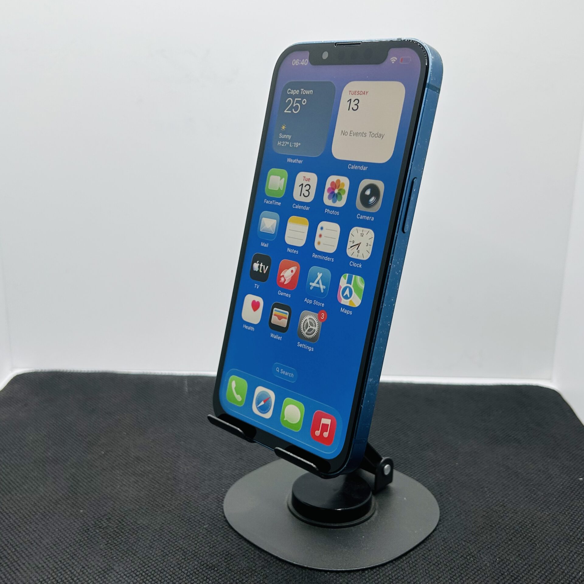 Apple iPhone 13 256GB Blue - (Grade B) | Epic Deals SA