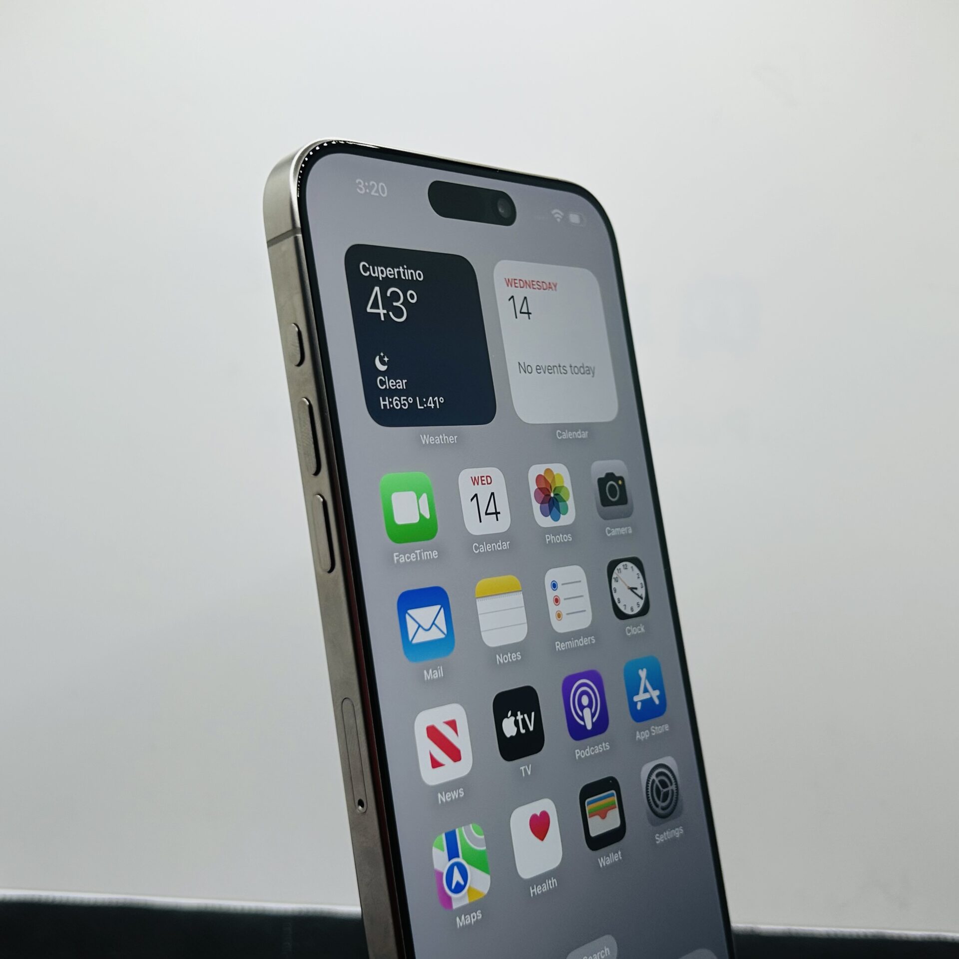 Apple iPhone 15 Pro Max 256GB Natural Titanium - (Grade B) | Epic