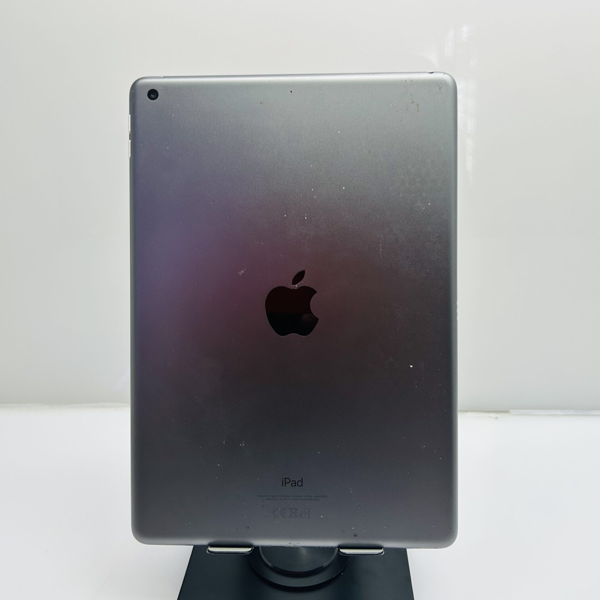 Apple iPad 10.2" 9th Gen (WiFi Only) 64GB - (Grade B) - Image 9