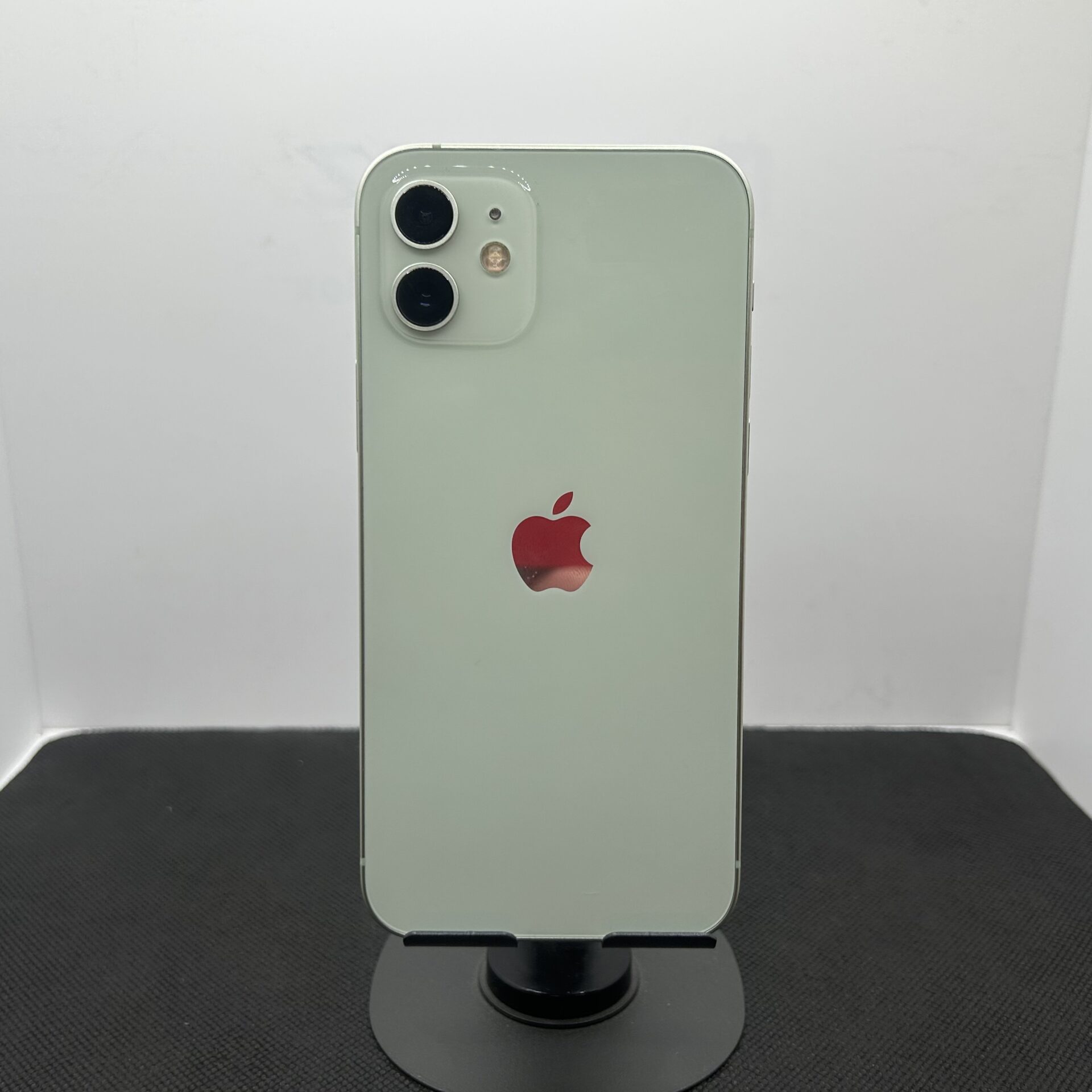 Apple iPhone 12 64GB Green - (Grade B) | Epic Deals SA